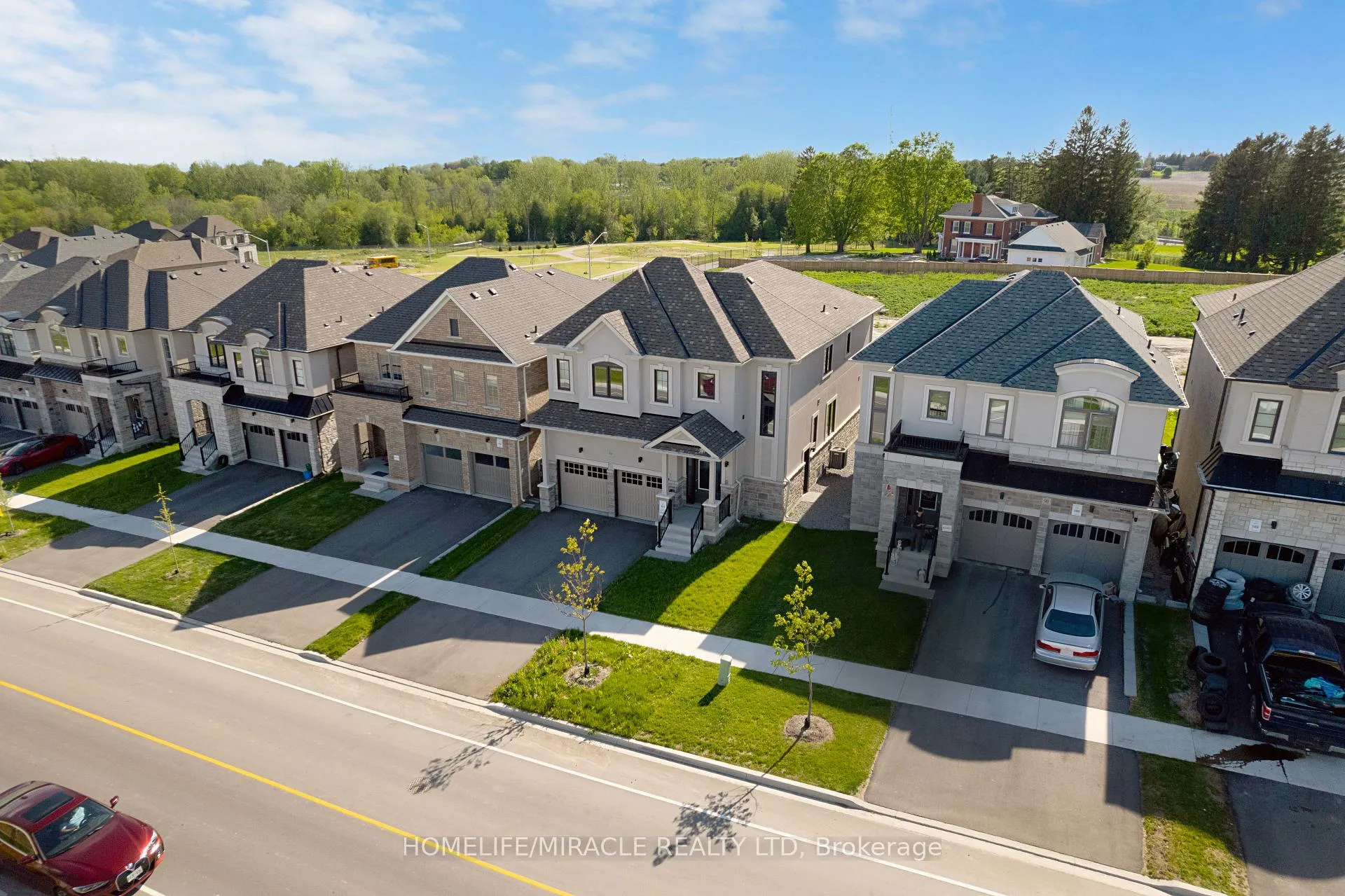 Photo 31 of 86 Belmont Drive, Clarington, Newcastle — HOMEH