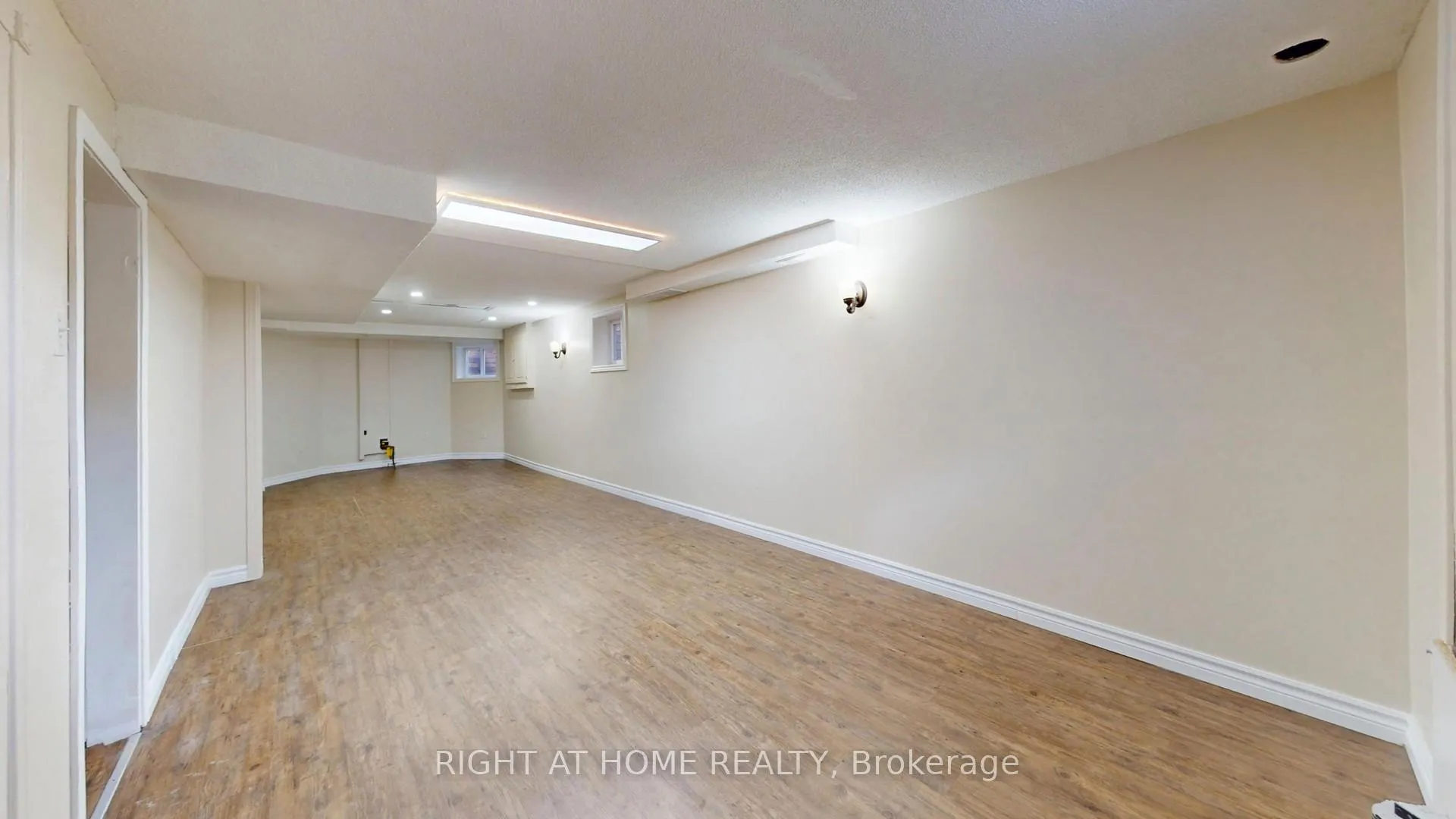 Photo 29 of 9 Hania Terrace, Scarborough, Highland Creek — HOMEH