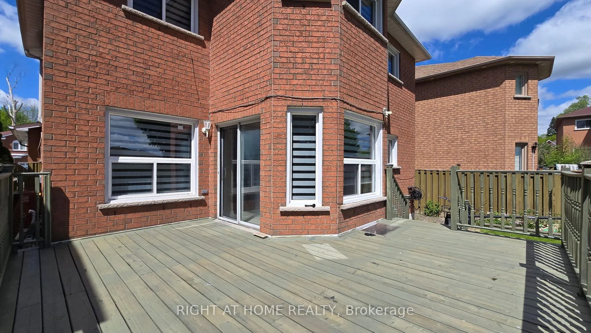 Photo 37 of 9 Hania Terrace, Scarborough, Highland Creek — HOMEH