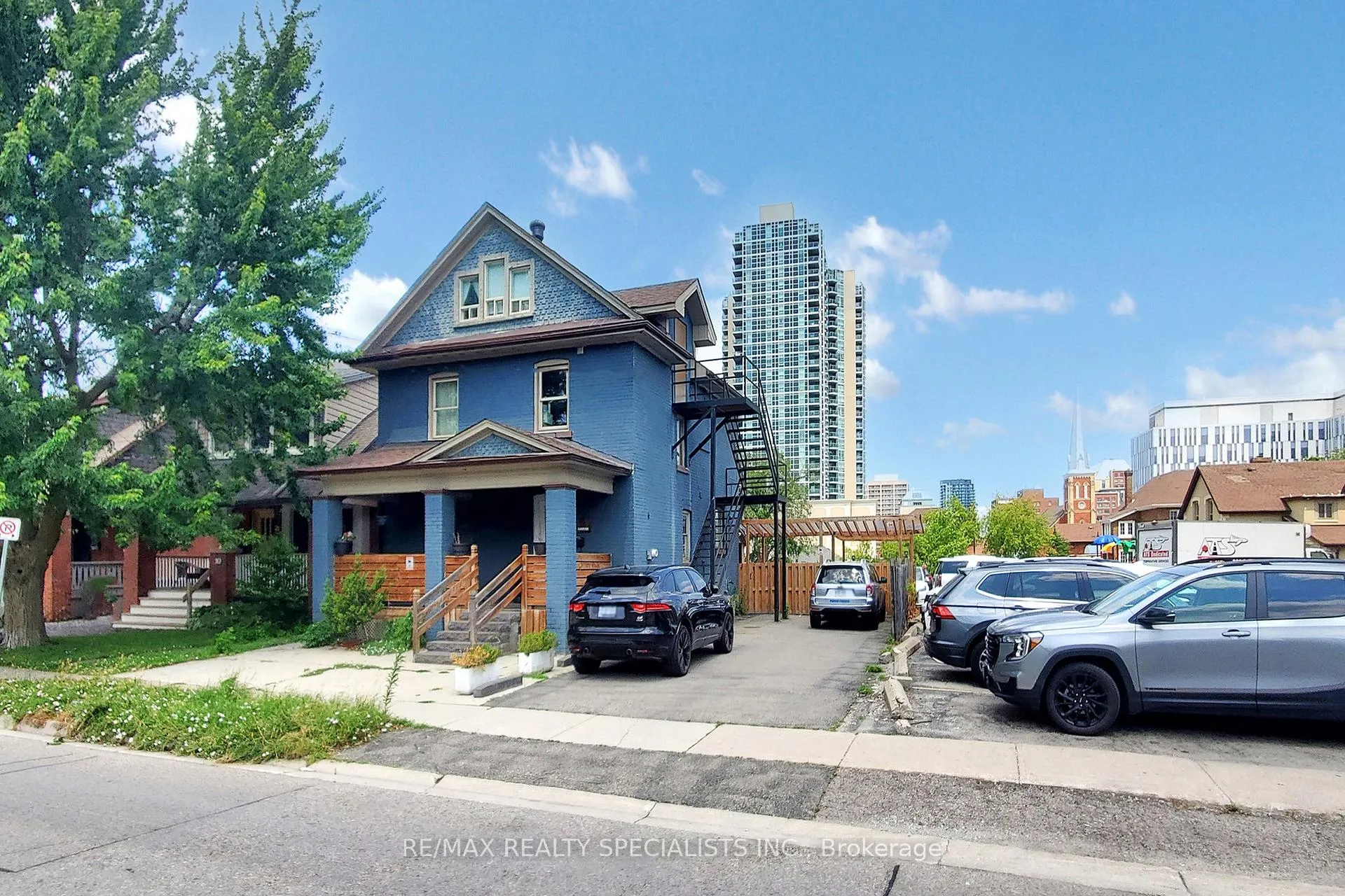 Photo 1 of 8 Mill Street N, Brampton, Downtown Brampton — HOMEH