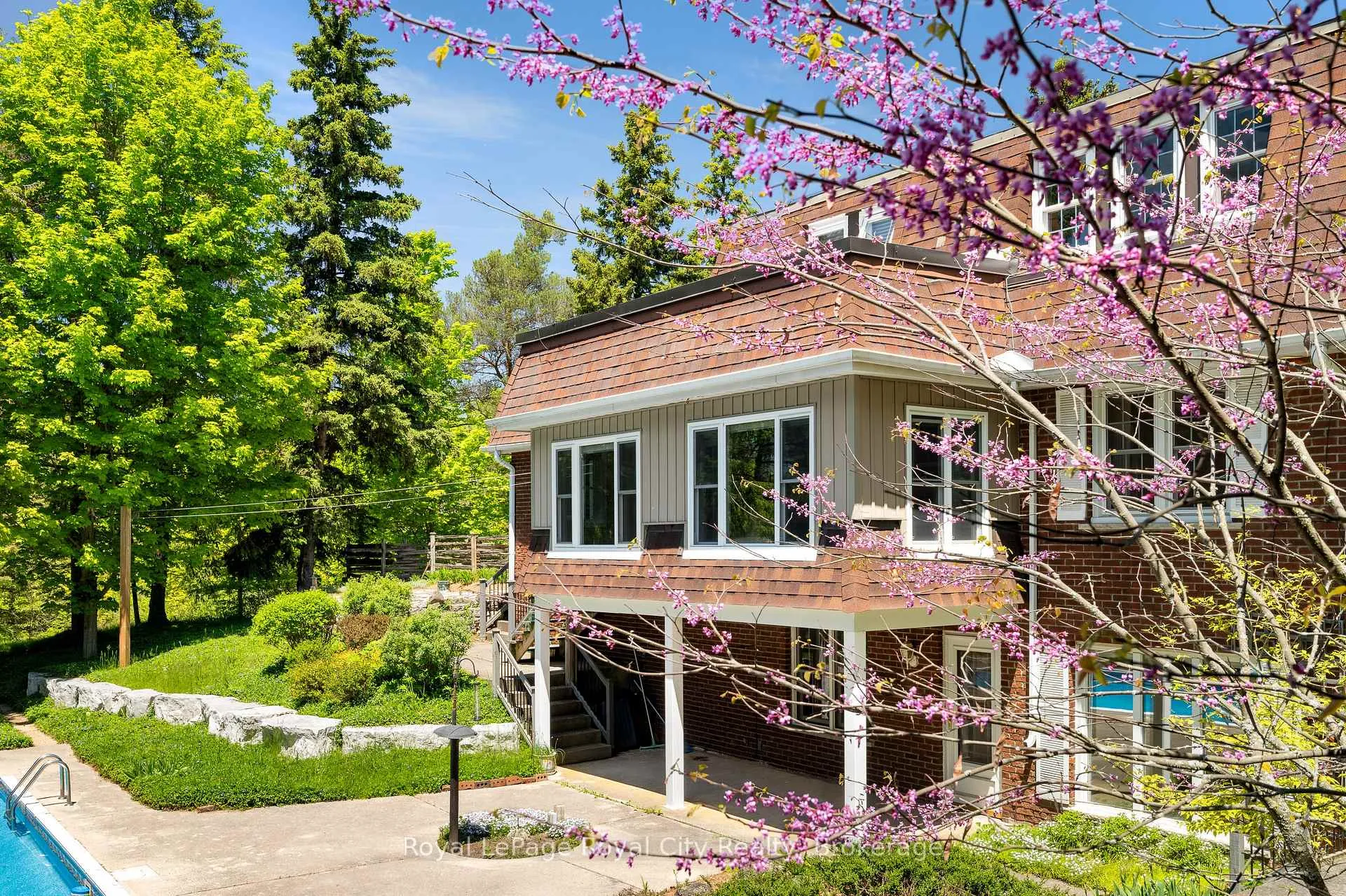 Photo 2 of 5660 Fifth Line, Guelph/Eramosa, Rural Guelph/Eramosa East — HOMEH