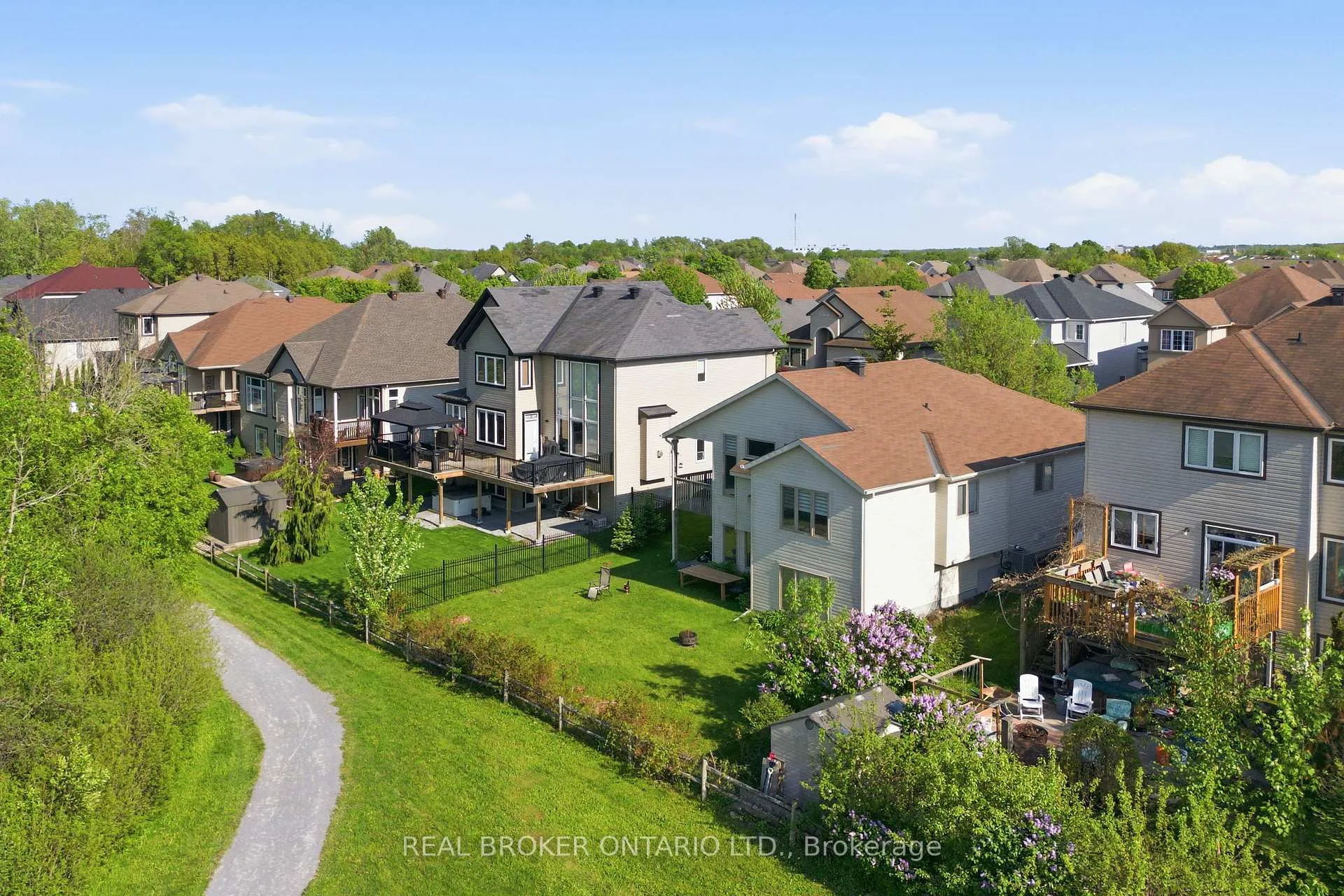 Photo 4 of 51 Waterside Drive, Carleton Place — HOMEH