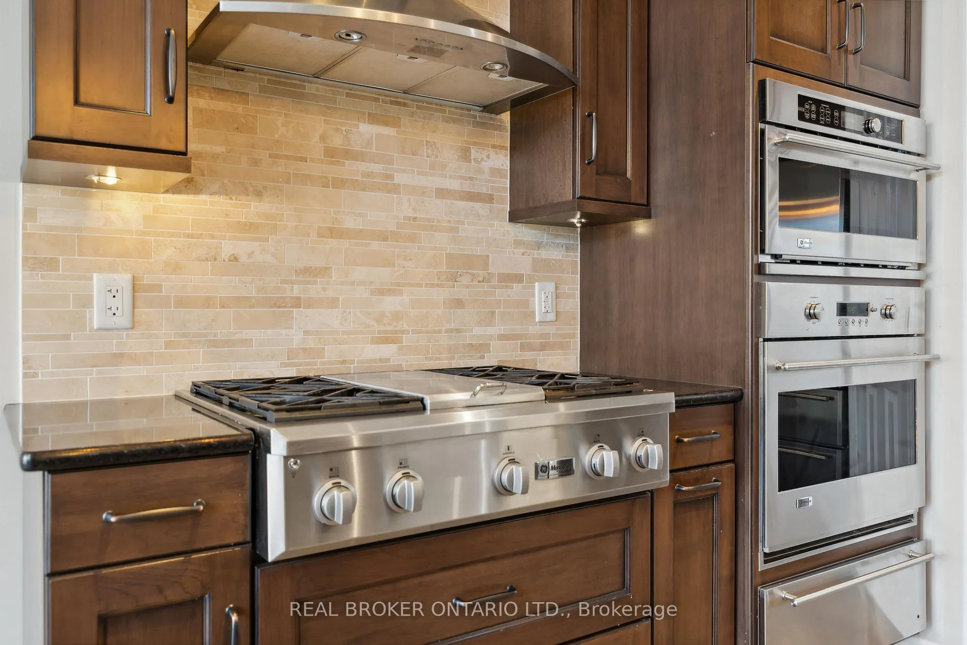 Photo 14 of 51 Waterside Drive, Carleton Place — HOMEH