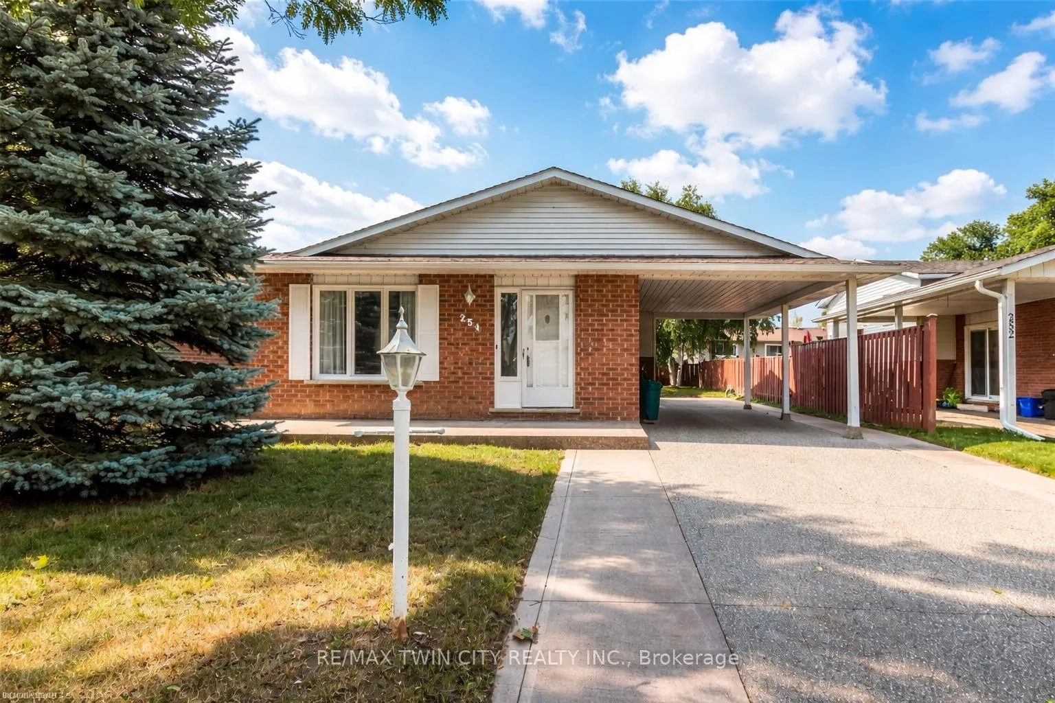 Photo 1 of 254 Camille Crescent, Waterloo — HOMEH