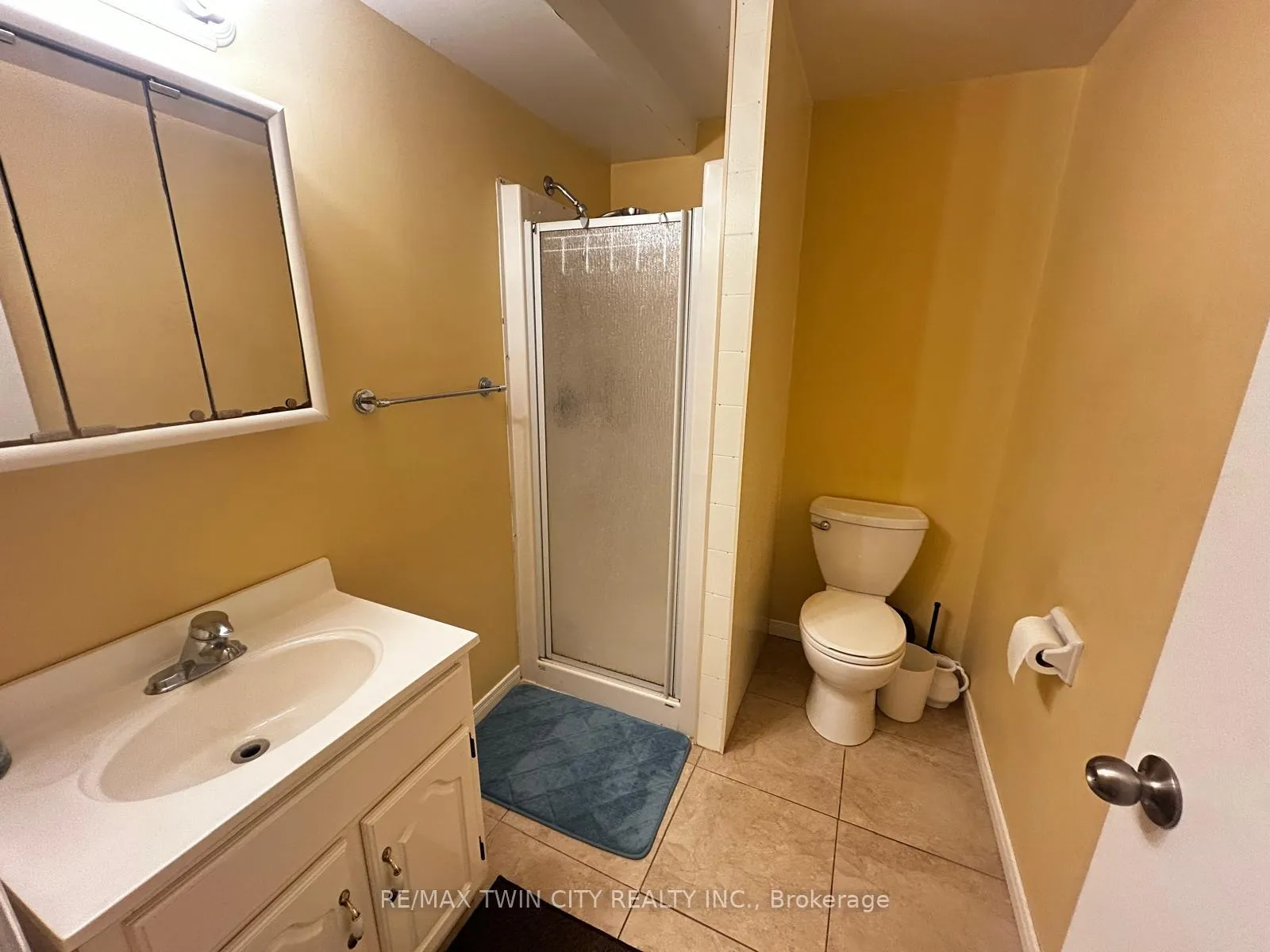 Photo 24 of 254 Camille Crescent, Waterloo — HOMEH
