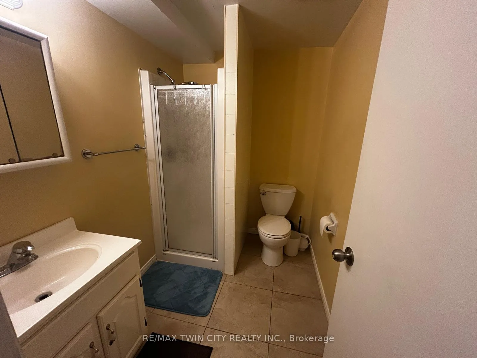 Photo 26 of 254 Camille Crescent, Waterloo — HOMEH