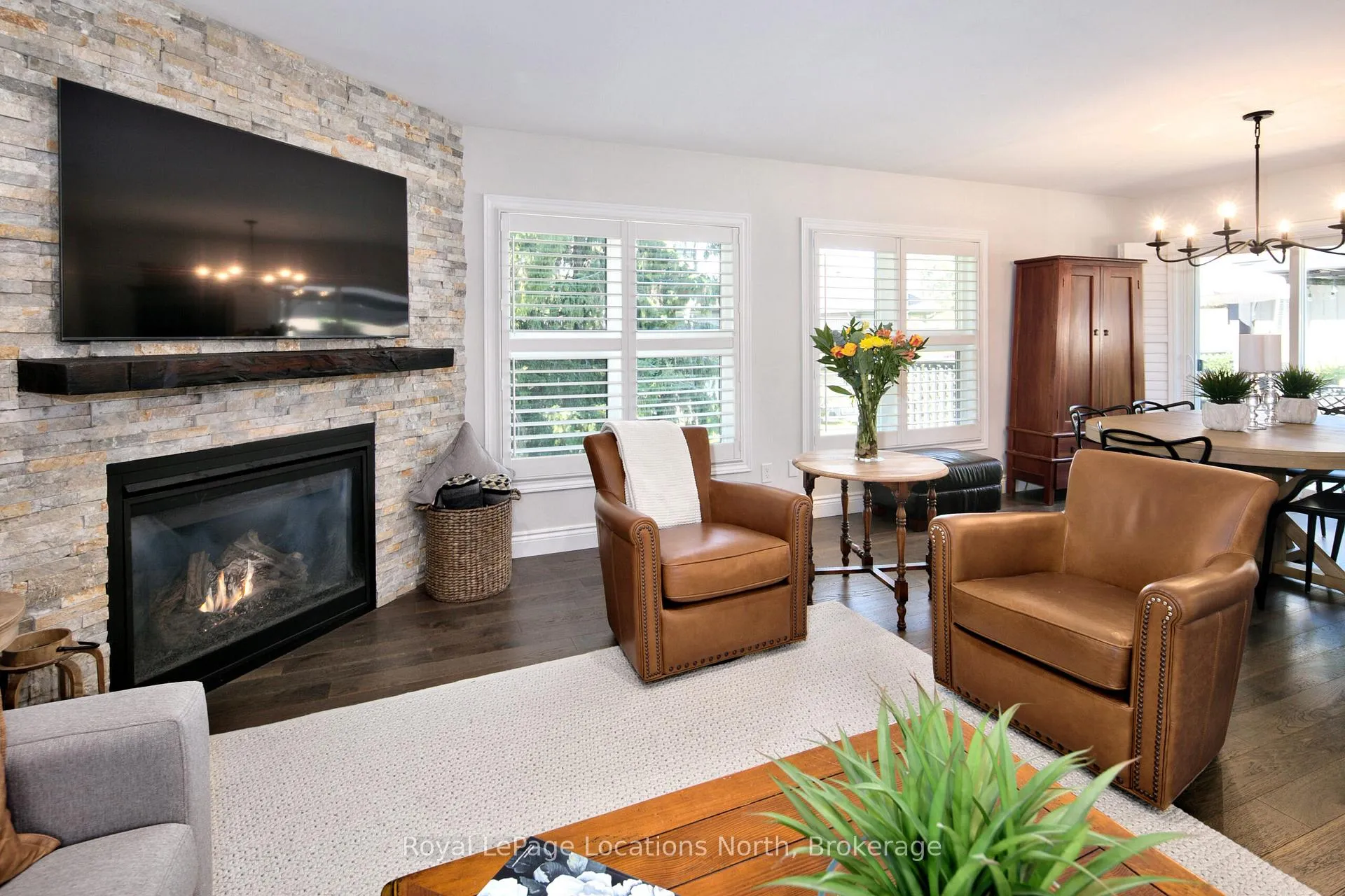 Photo 6 of 417 Mariners Way, Collingwood — HOMEH