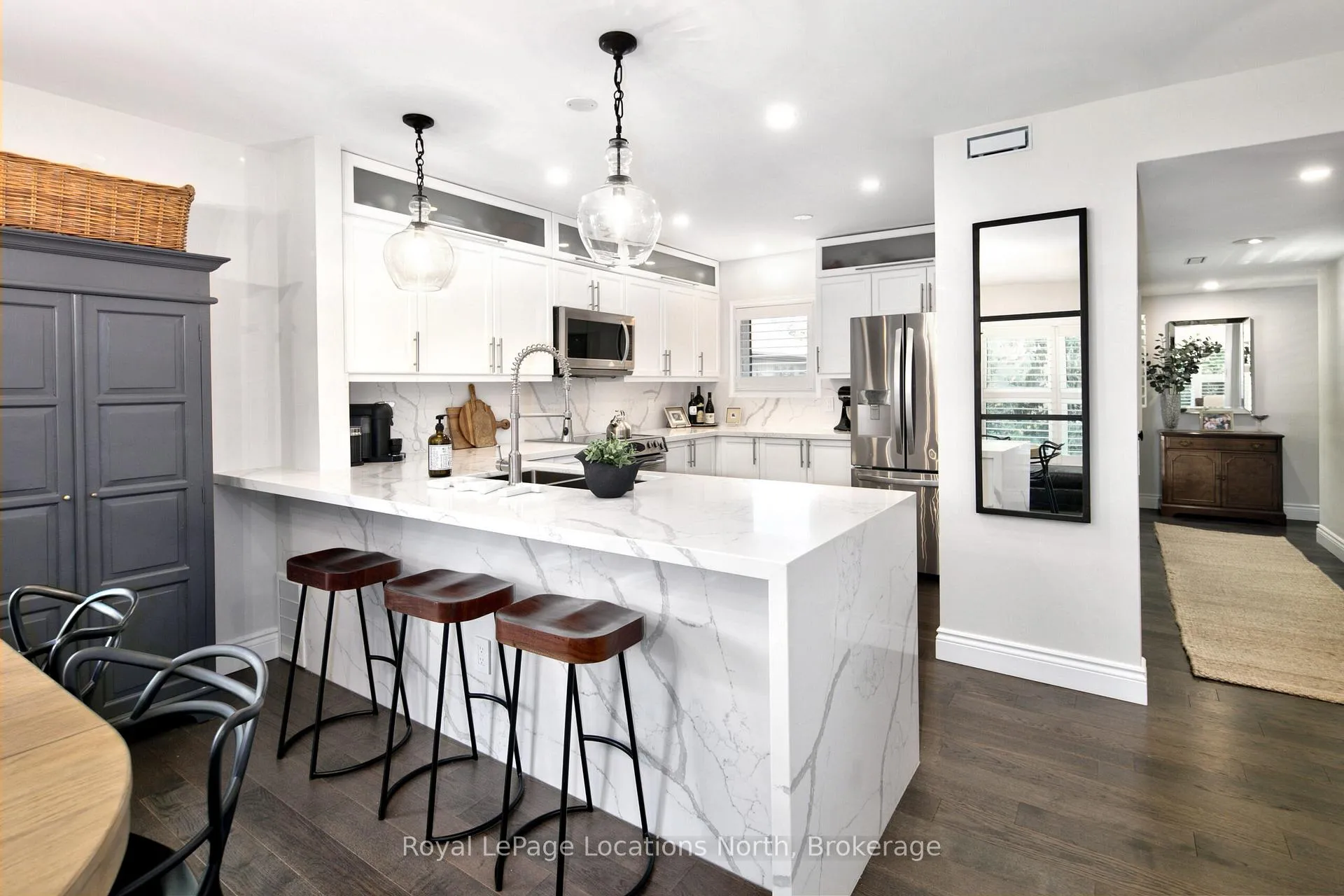 Photo 9 of 417 Mariners Way, Collingwood — HOMEH