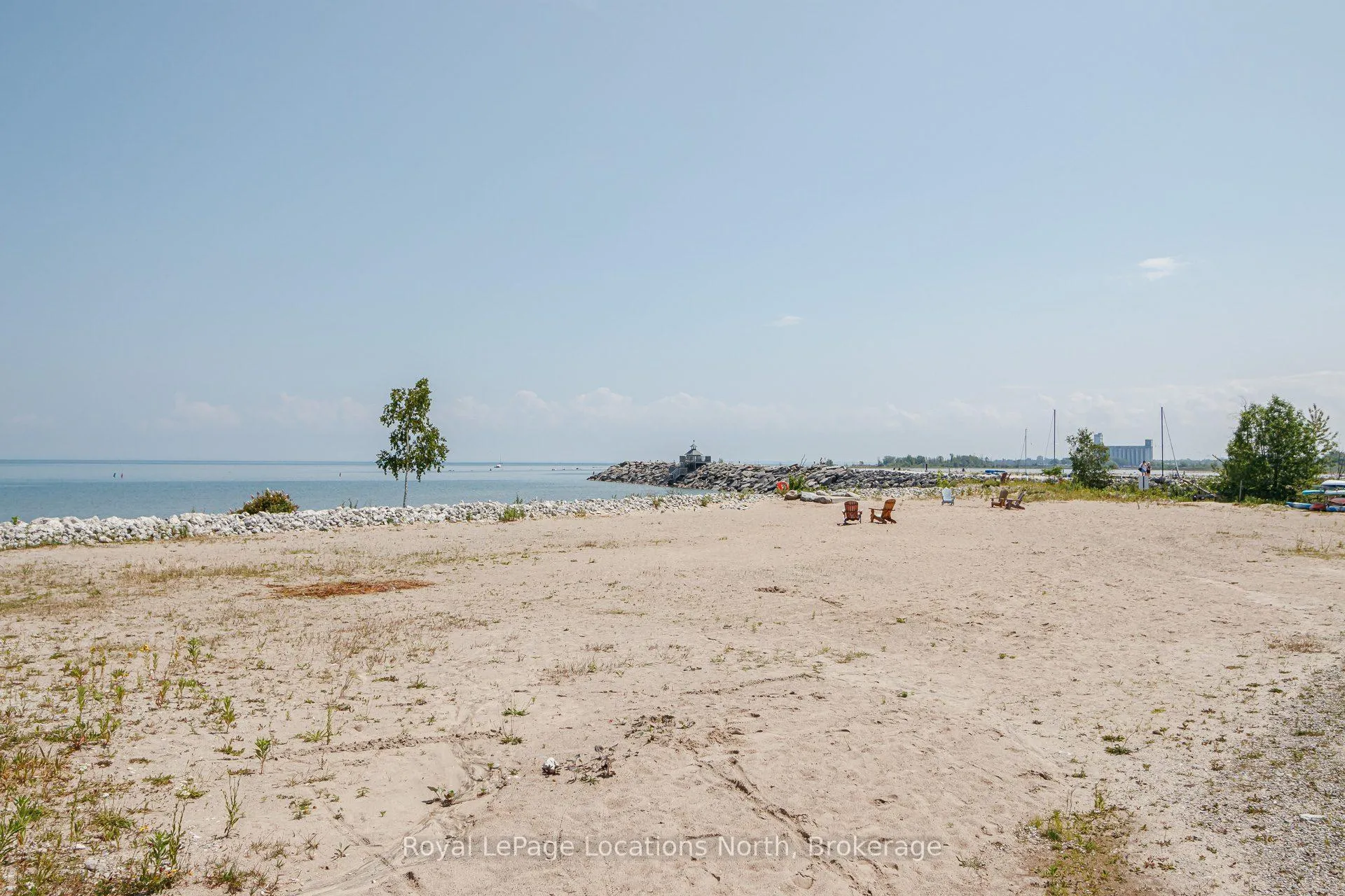 Photo 40 of 417 Mariners Way, Collingwood — HOMEH