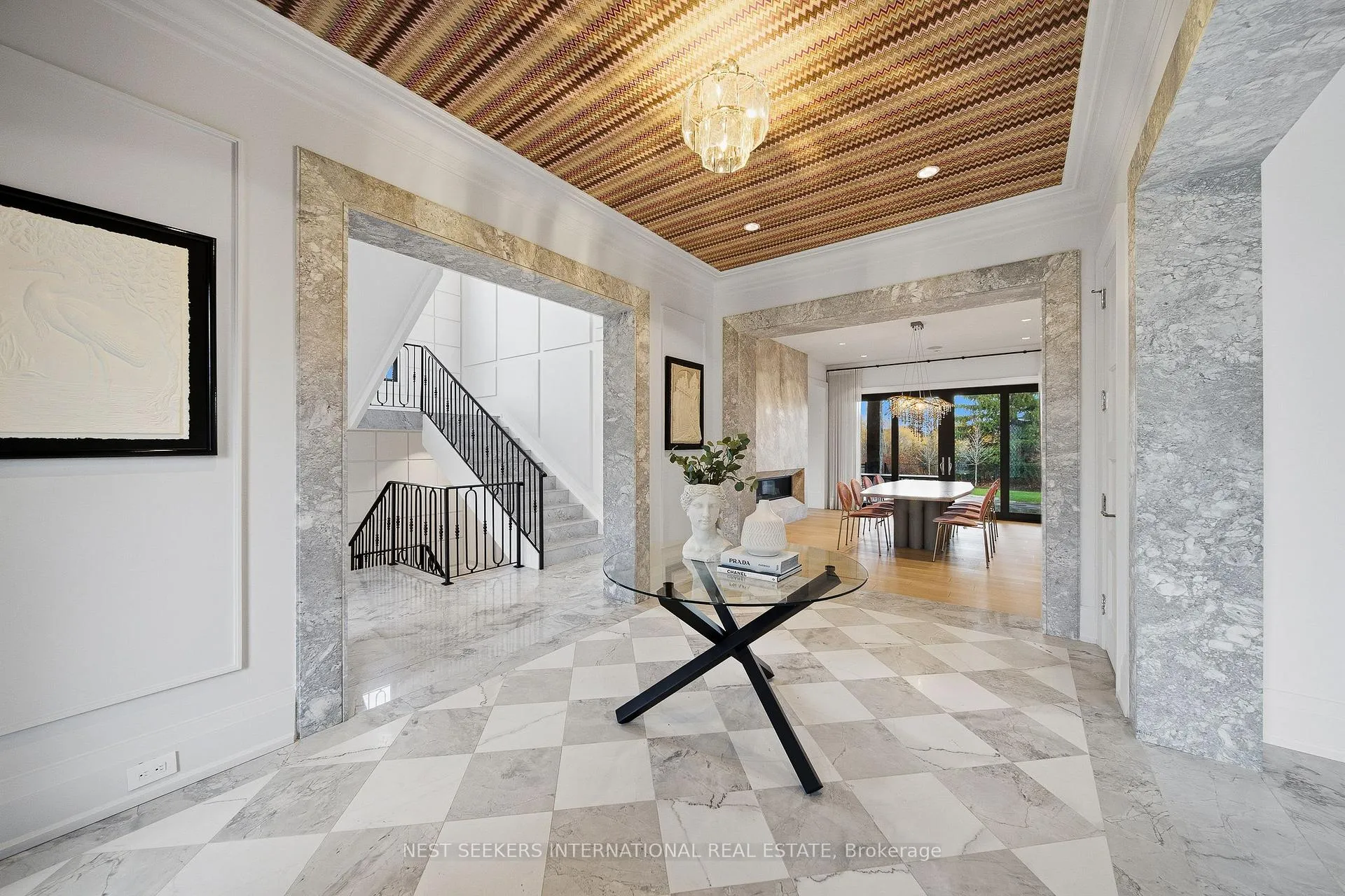 Photo 3 of 165 Northern Pines Boulevard, Vaughan, Kleinburg — HOMEH