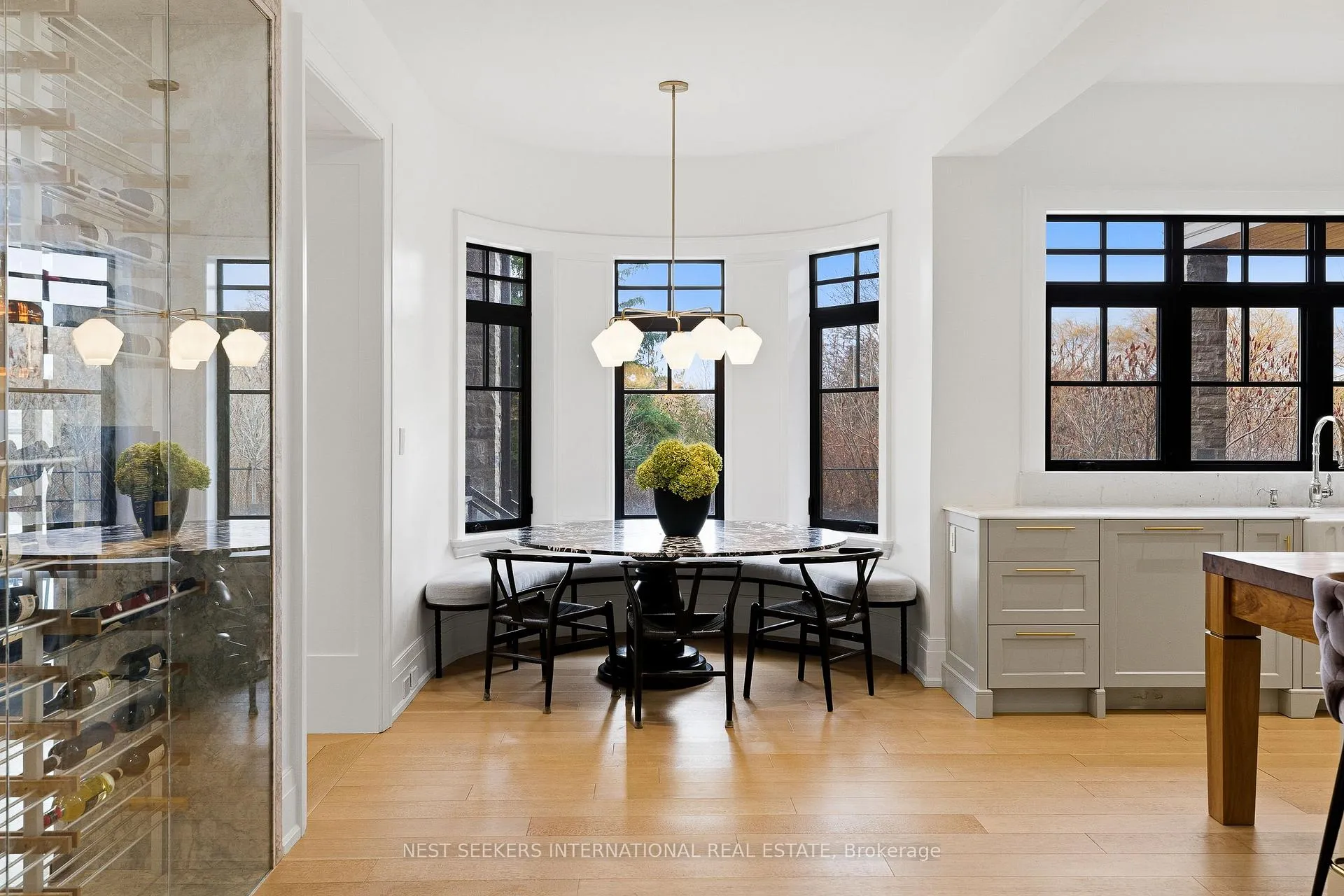 Photo 12 of 165 Northern Pines Boulevard, Vaughan, Kleinburg — HOMEH