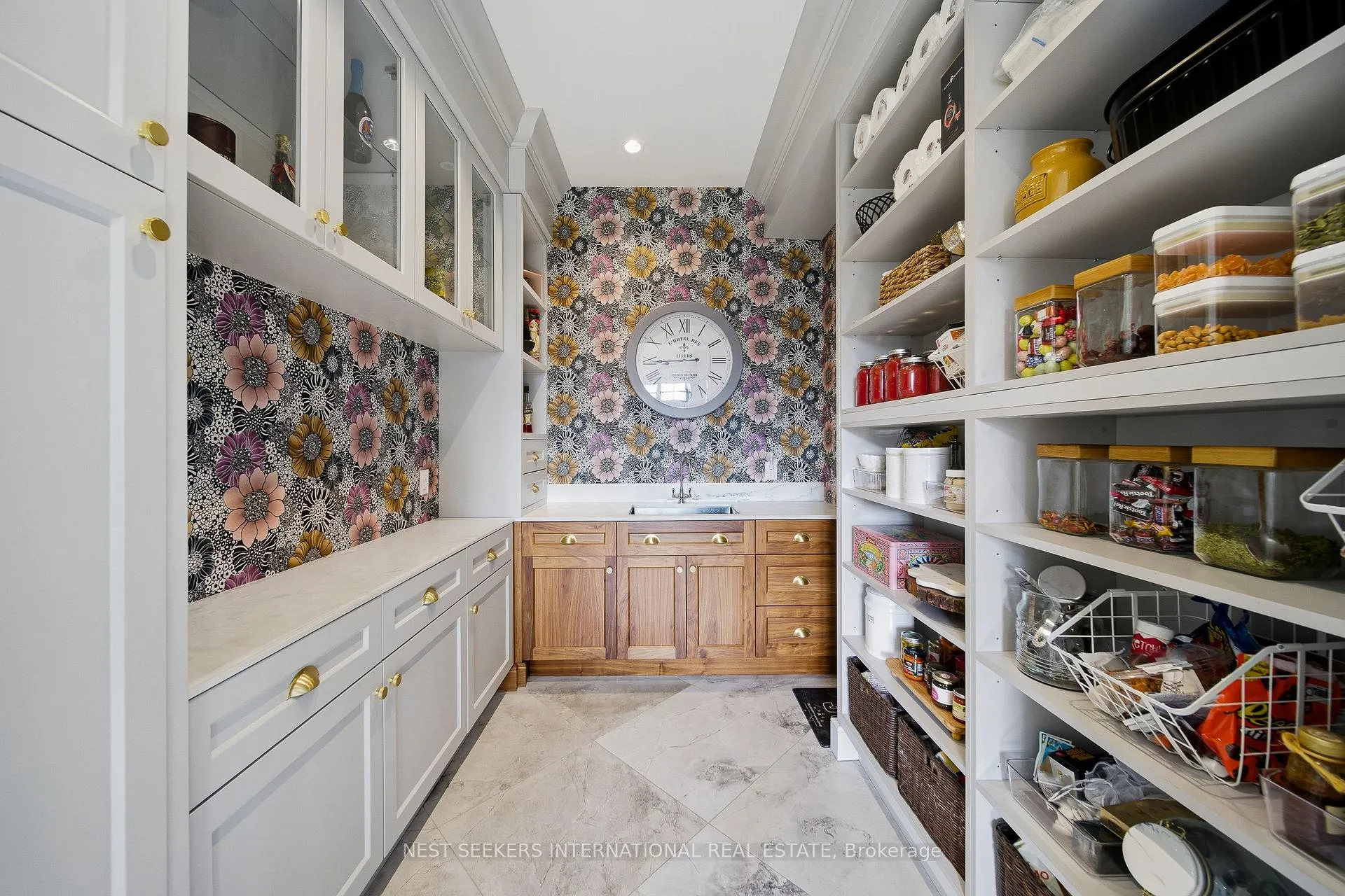 Photo 16 of 165 Northern Pines Boulevard, Vaughan, Kleinburg — HOMEH