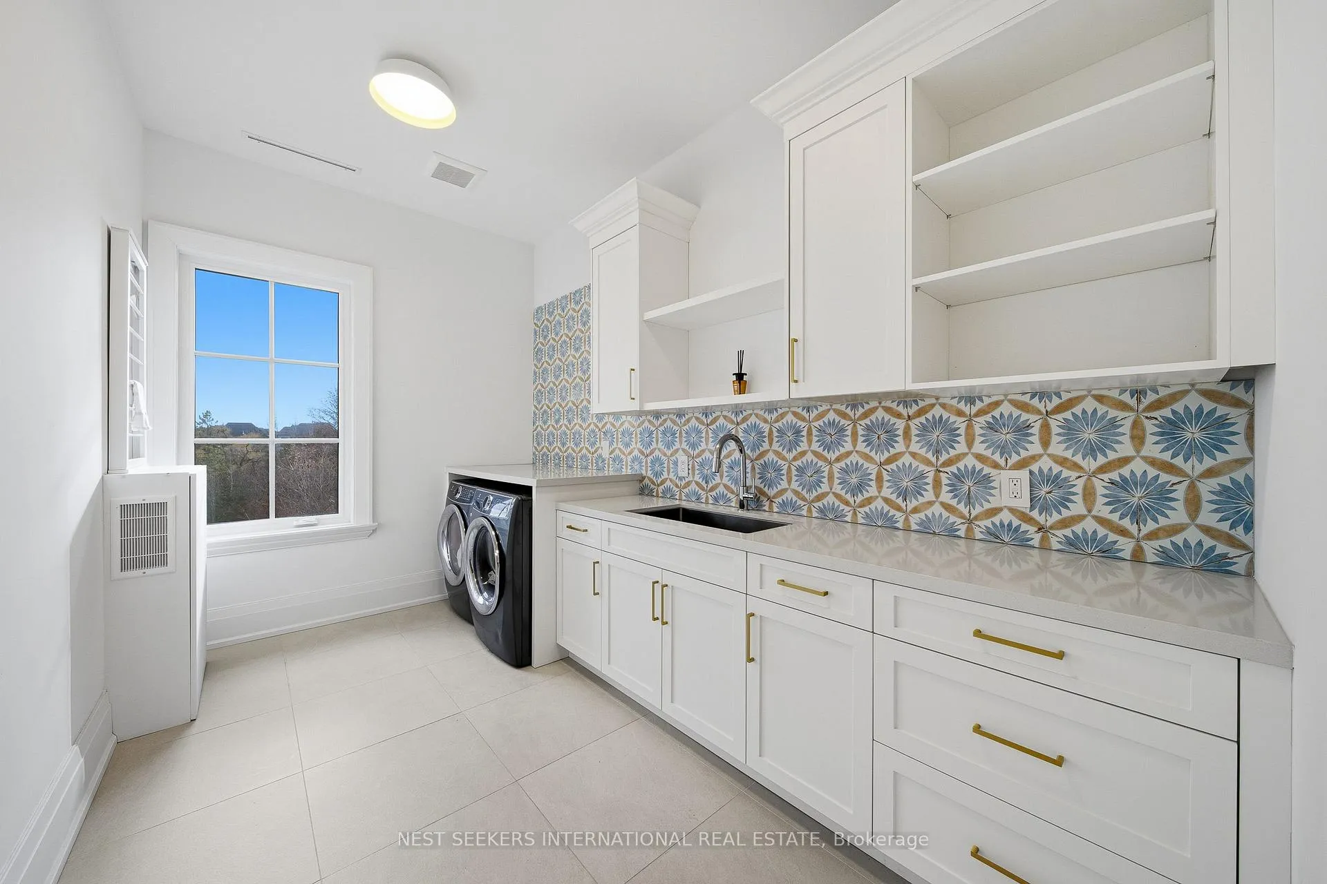 Photo 35 of 165 Northern Pines Boulevard, Vaughan, Kleinburg — HOMEH