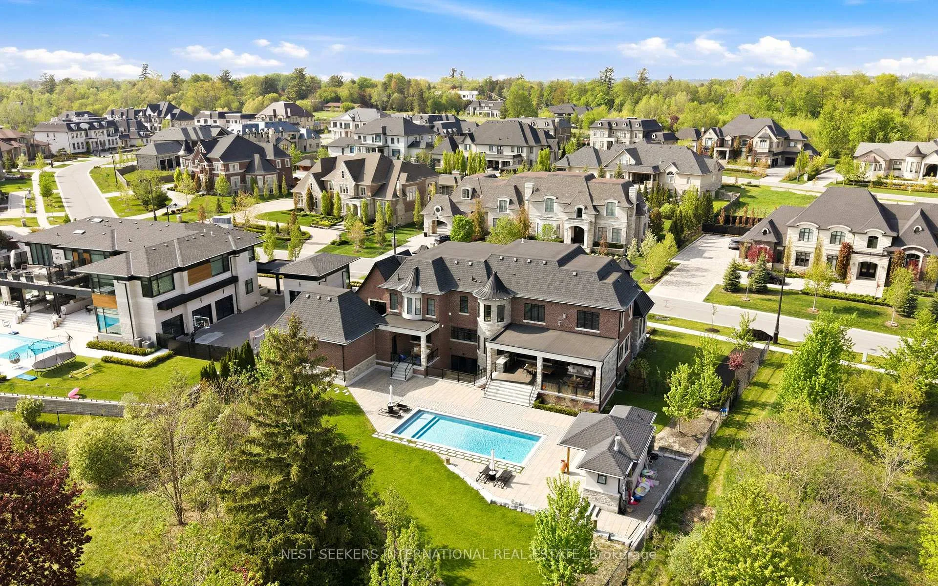 Photo 43 of 165 Northern Pines Boulevard, Vaughan, Kleinburg — HOMEH