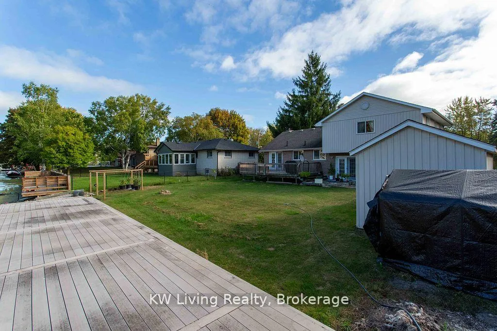 Photo 8 of 702 Lake Drive S, Georgina, Keswick South — HOMEH