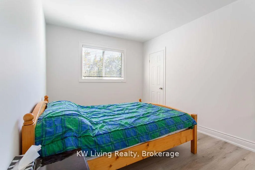 Photo 30 of 702 Lake Drive S, Georgina, Keswick South — HOMEH