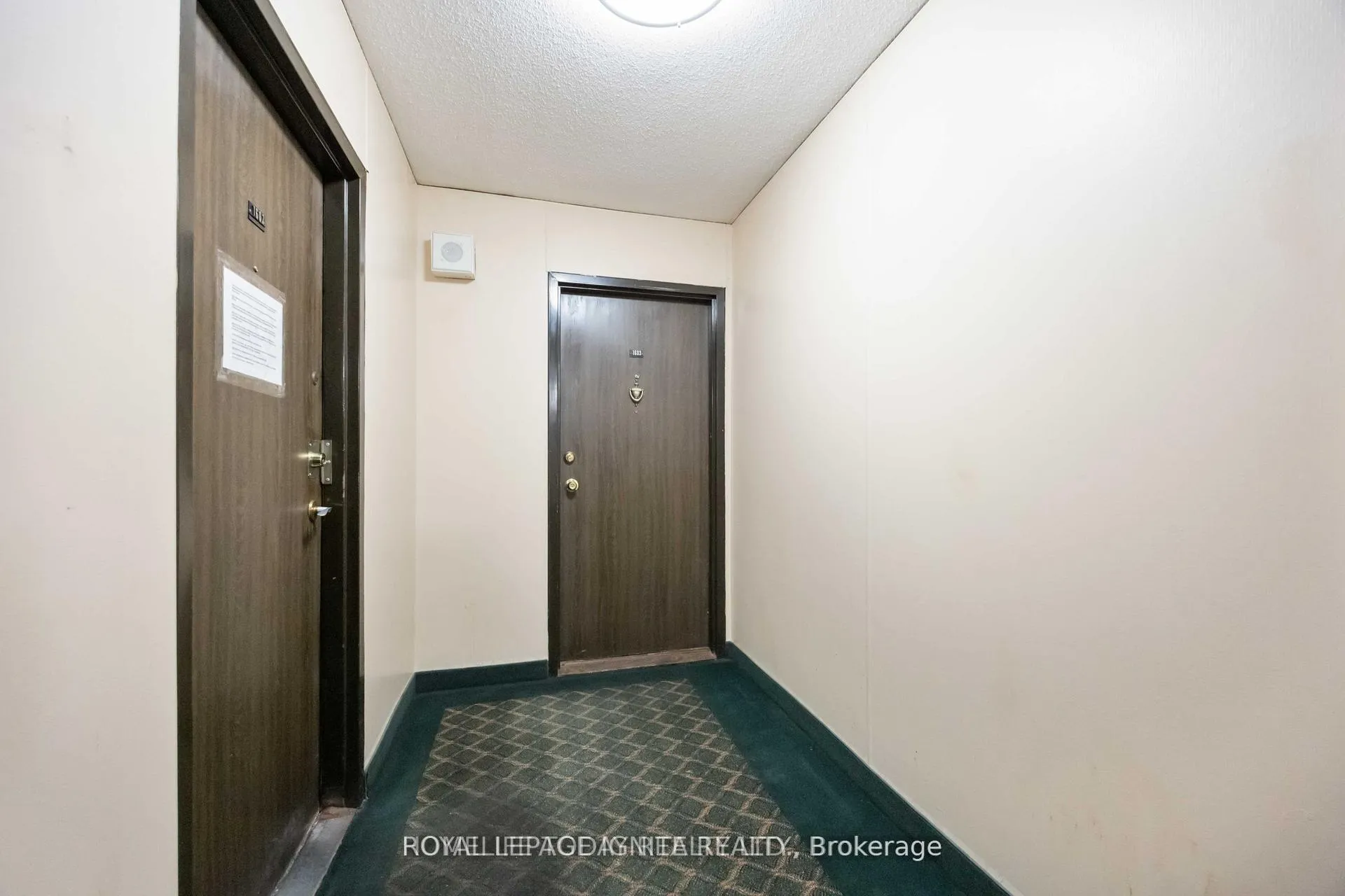 Photo 4 of Unit 1603, 330 Dixon Road, Etobicoke, Kingsview Village-The Westway — HOMEH