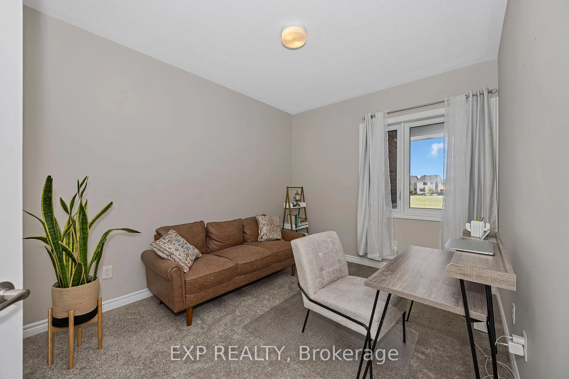 Photo 18 of 907 Nautilus Private, Ottawa, Kanata - Emerald Meadows/Trailwest — HOMEH
