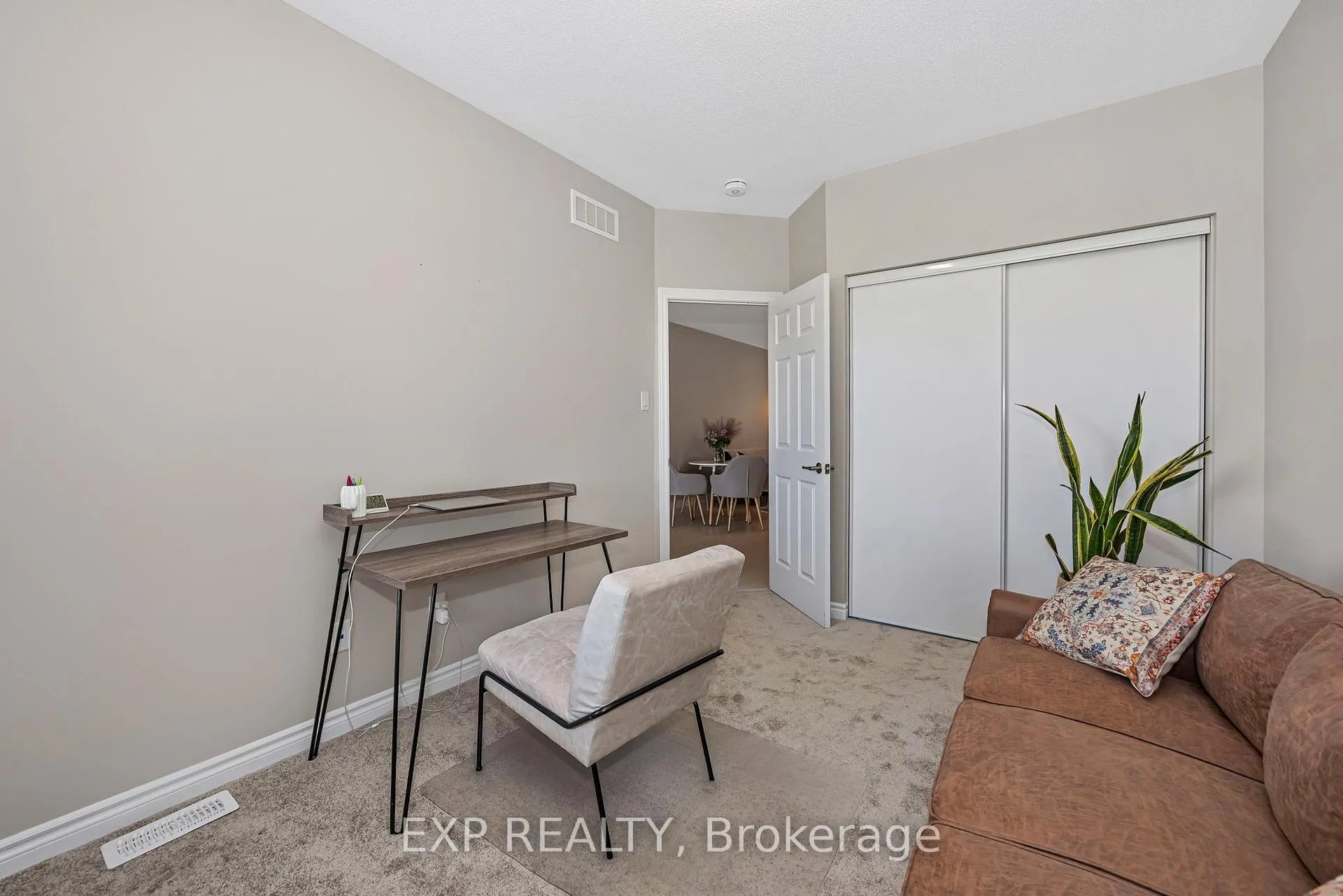 Photo 19 of 907 Nautilus Private, Ottawa, Kanata - Emerald Meadows/Trailwest — HOMEH
