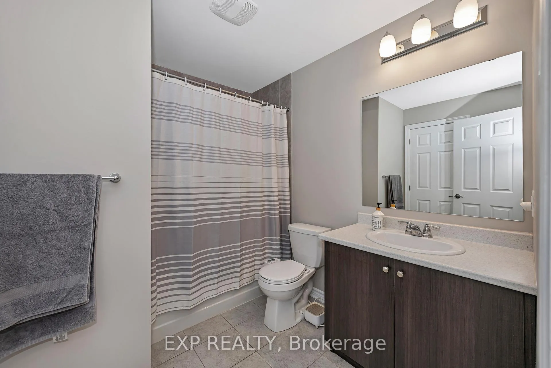 Photo 20 of 907 Nautilus Private, Ottawa, Kanata - Emerald Meadows/Trailwest — HOMEH