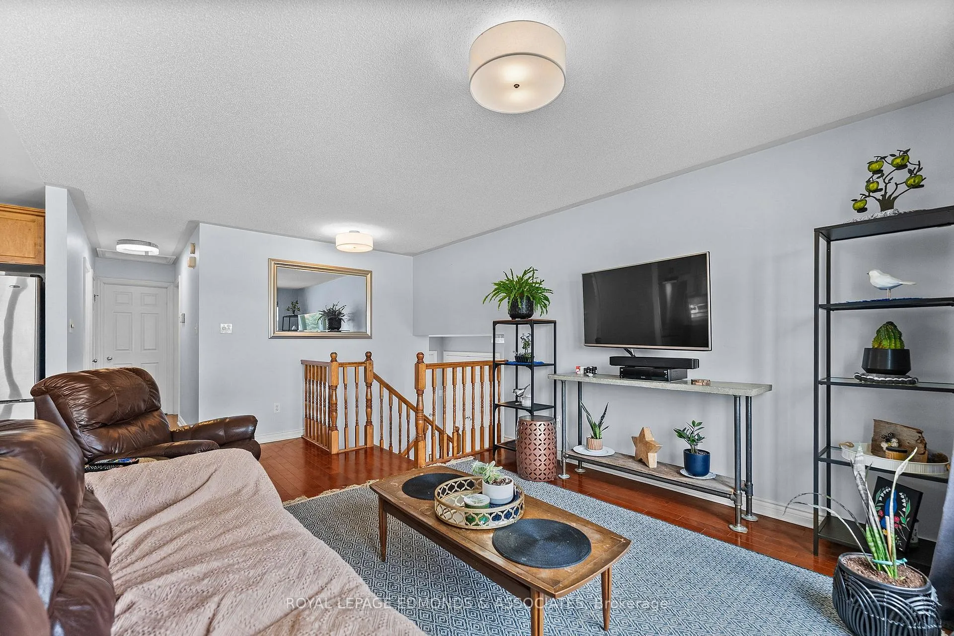Photo 10 of 621 Johnston Crescent, Pembroke — HOMEH