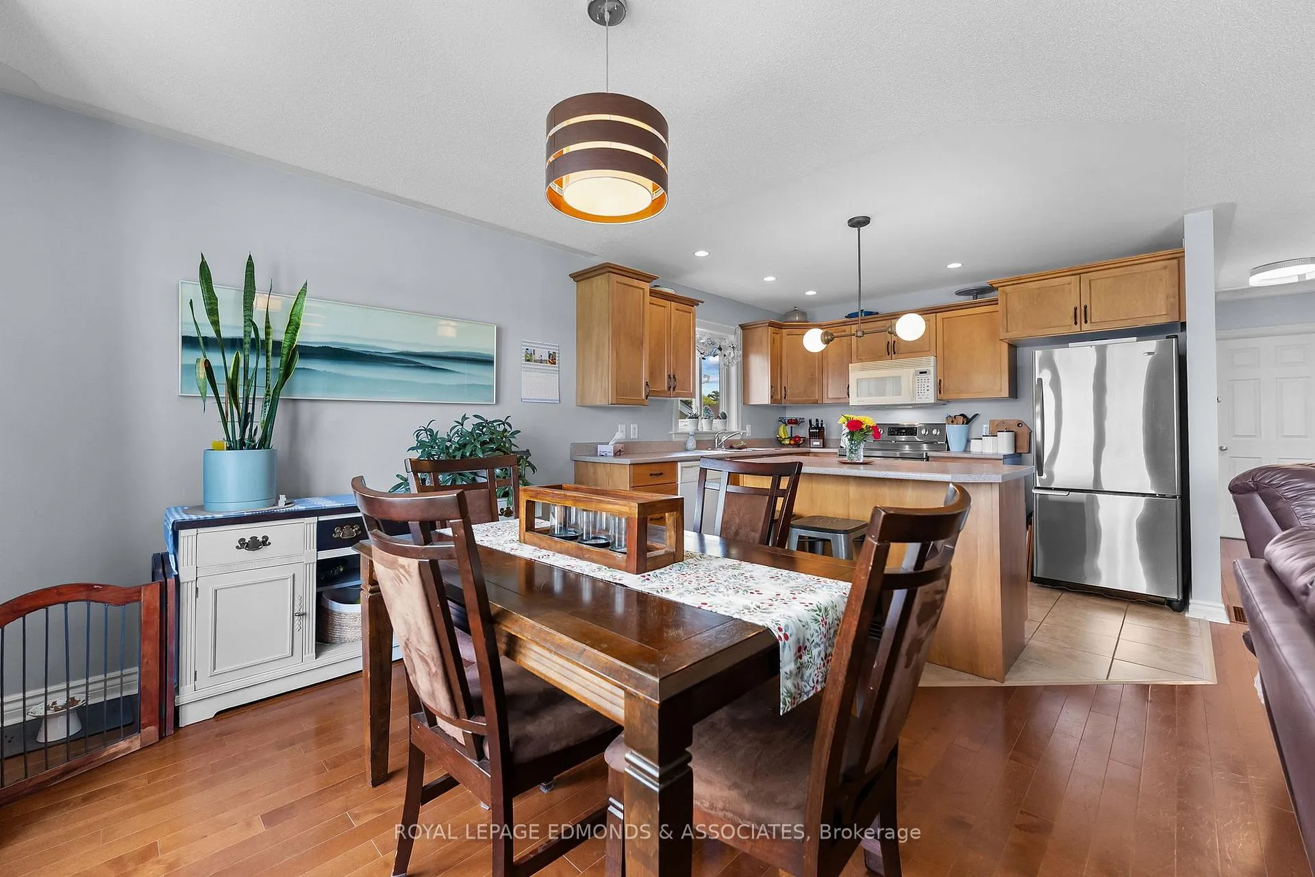 Photo 18 of 621 Johnston Crescent, Pembroke — HOMEH