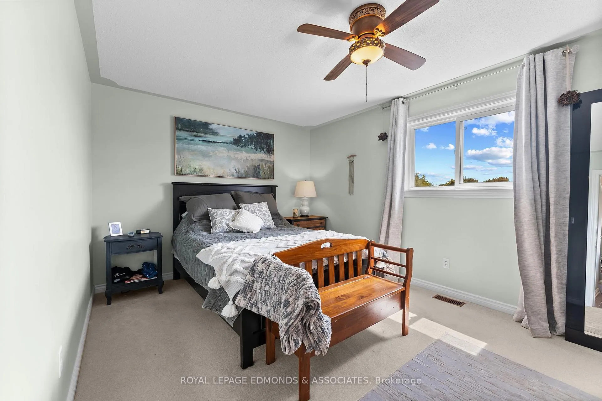 Photo 20 of 621 Johnston Crescent, Pembroke — HOMEH