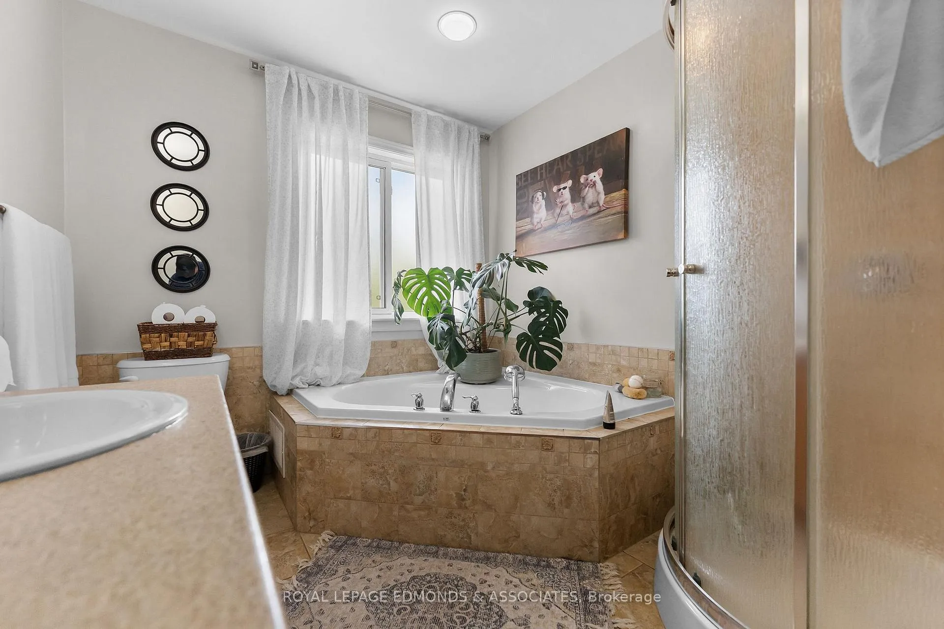 Photo 26 of 621 Johnston Crescent, Pembroke — HOMEH