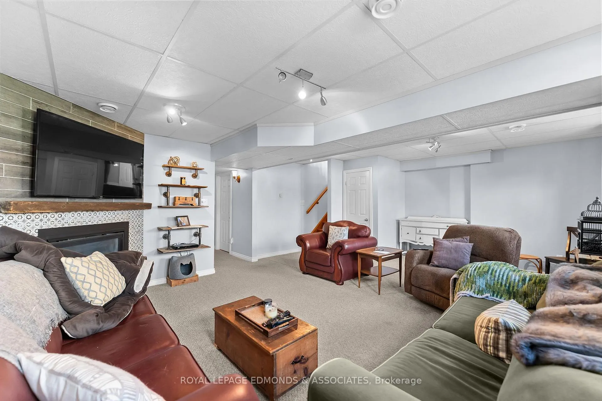Photo 32 of 621 Johnston Crescent, Pembroke — HOMEH
