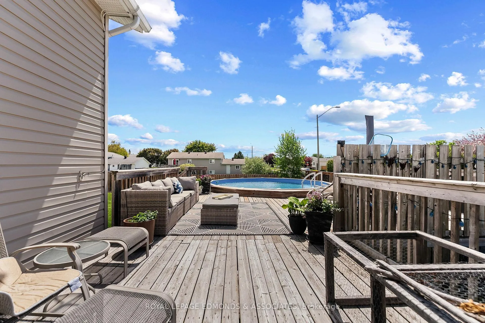Photo 36 of 621 Johnston Crescent, Pembroke — HOMEH
