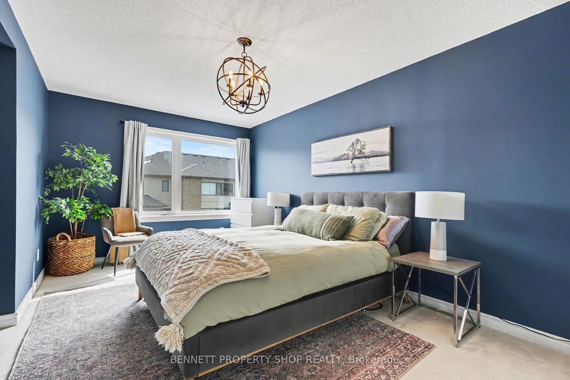 Photo 10 of 554 Stargazer Crescent, Ottawa, Riverside South/Gloucester Glen — HOMEH