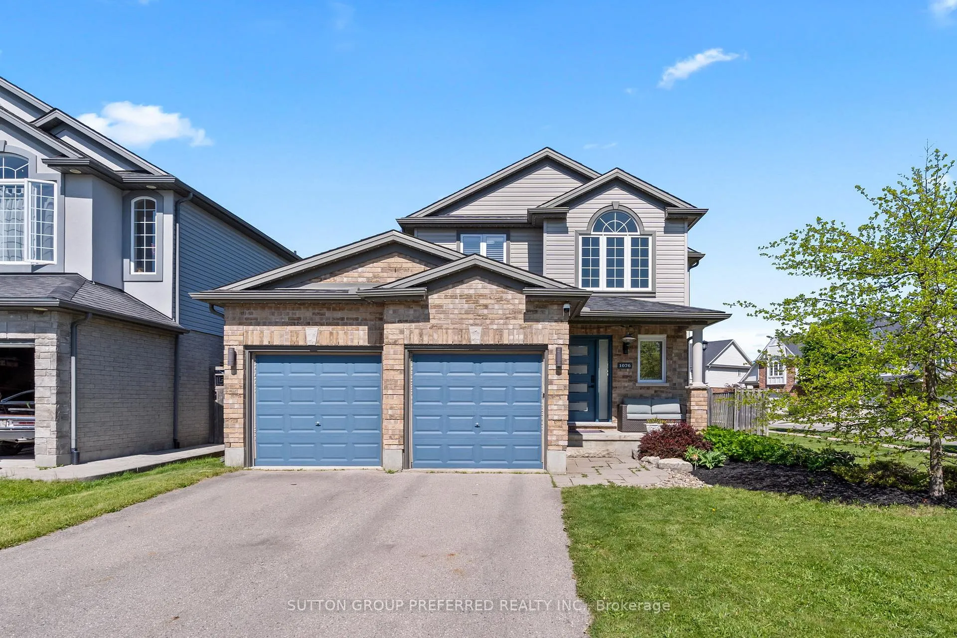 Photo 1 of 1076 Silverfox Drive, London, North S — HOMEH