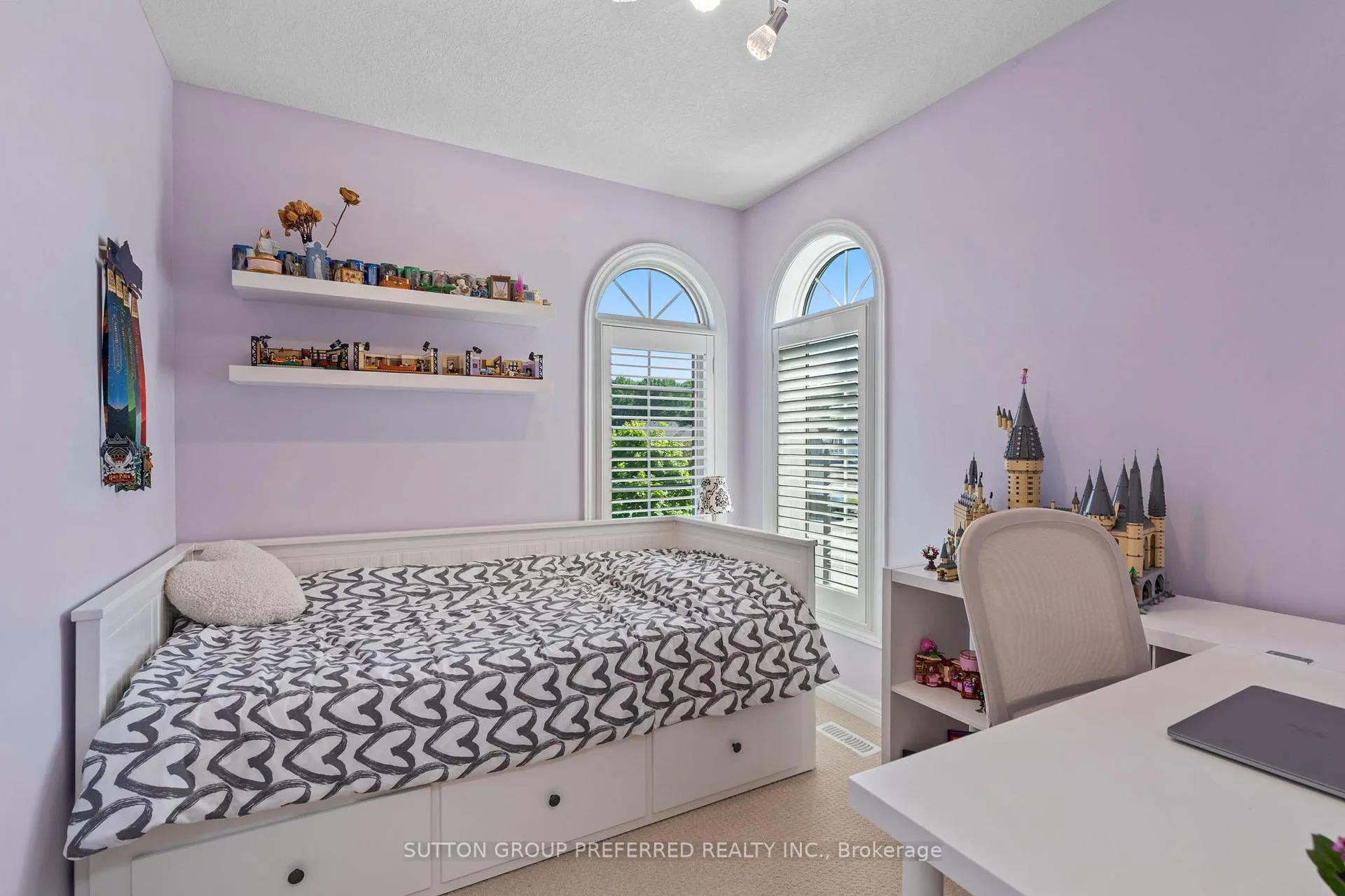 Photo 24 of 1076 Silverfox Drive, London, North S — HOMEH