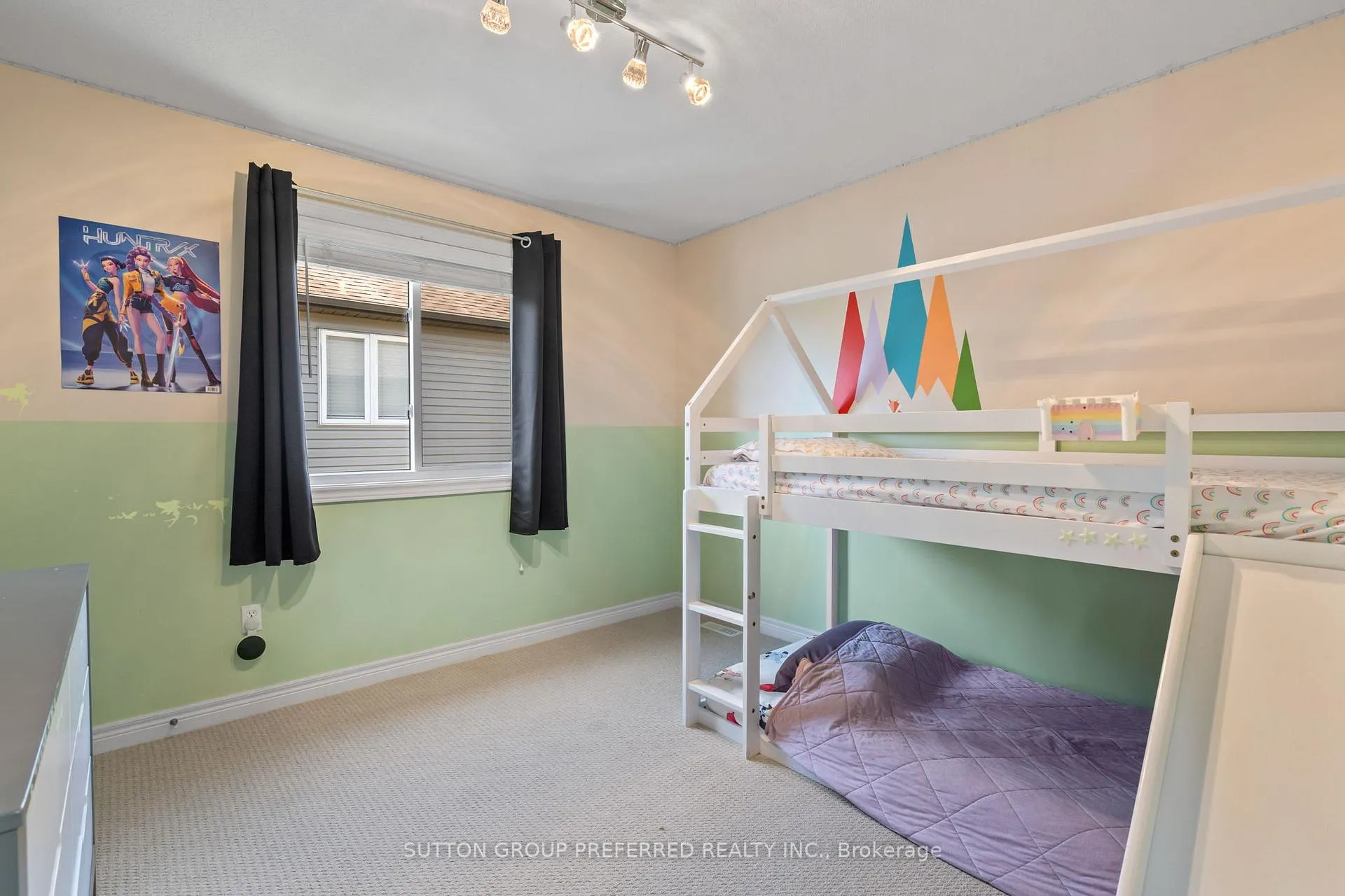 Photo 25 of 1076 Silverfox Drive, London, North S — HOMEH