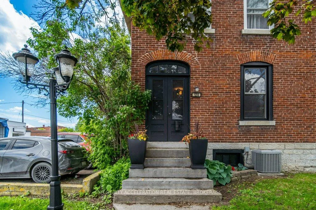 Photo 3 of 120 Adelphi Street, Greater Napanee — HOMEH