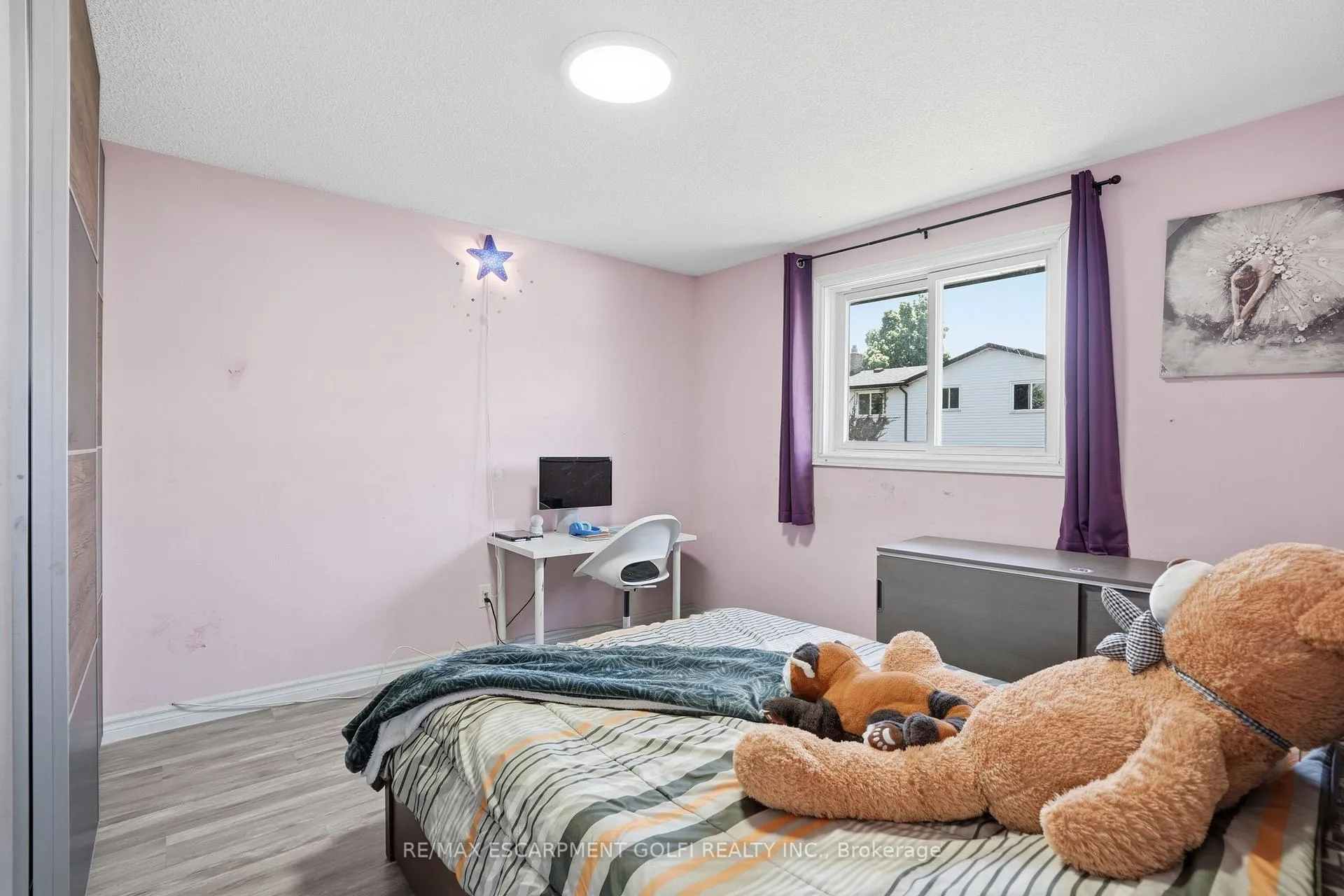 Photo 21 of 391 East 24th Street, Hamilton, Burkholme — HOMEH