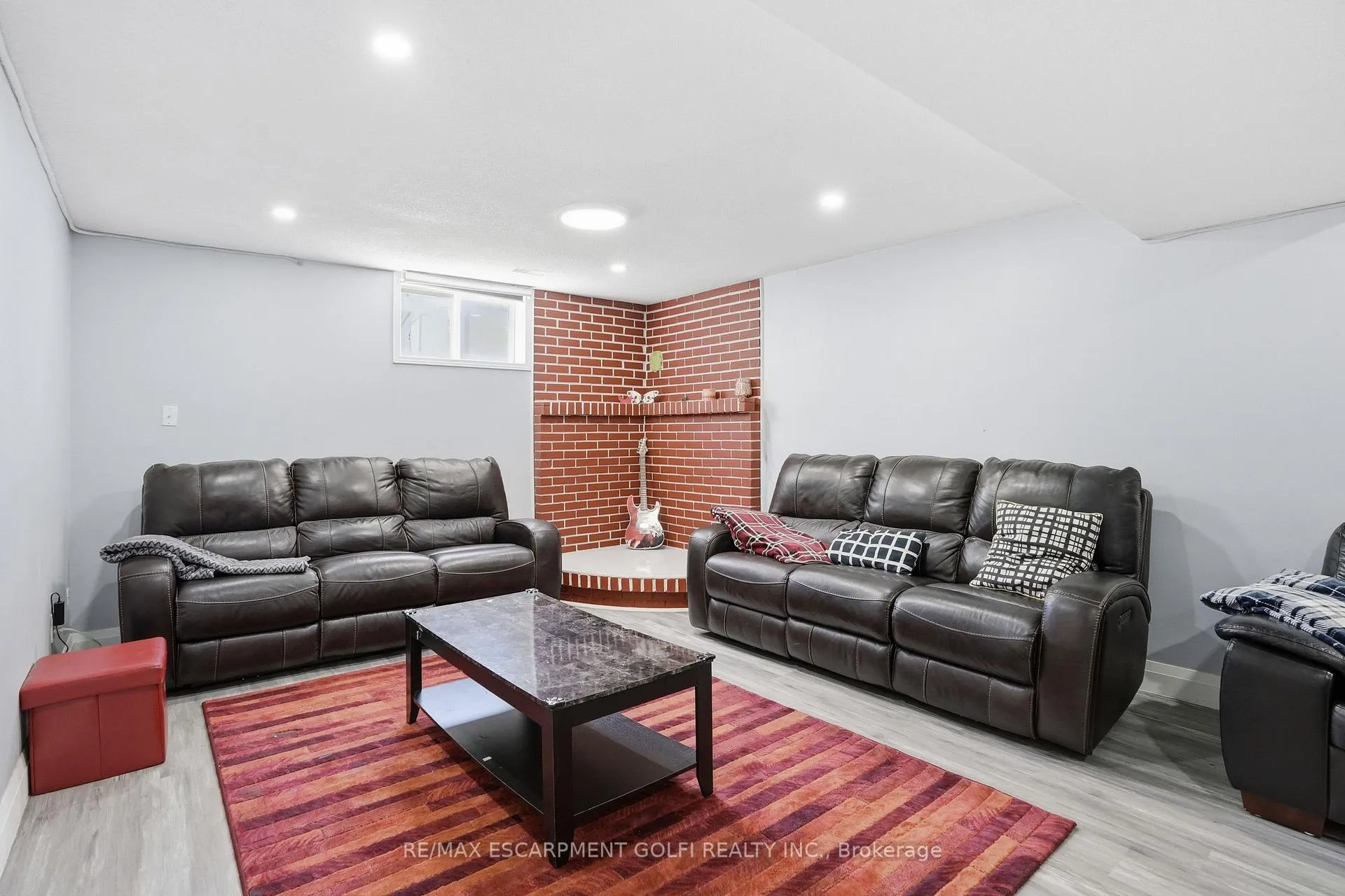 Photo 25 of 391 East 24th Street, Hamilton, Burkholme — HOMEH