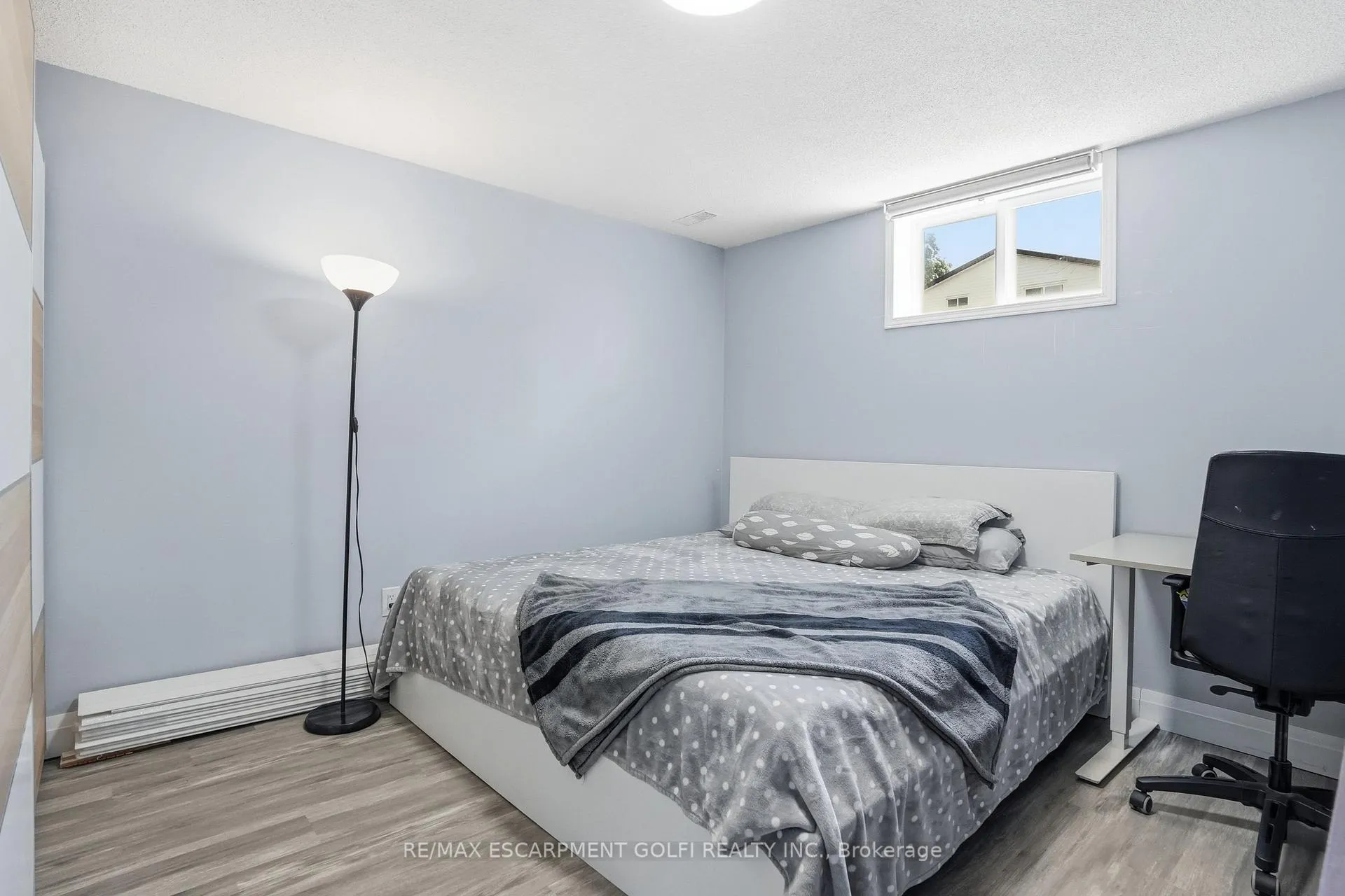 Photo 32 of 391 East 24th Street, Hamilton, Burkholme — HOMEH