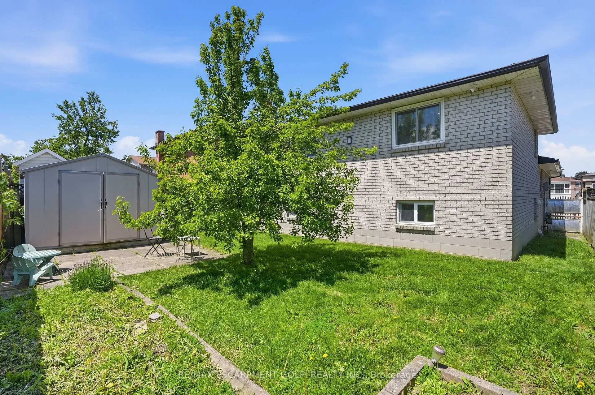 Photo 40 of 391 East 24th Street, Hamilton, Burkholme — HOMEH