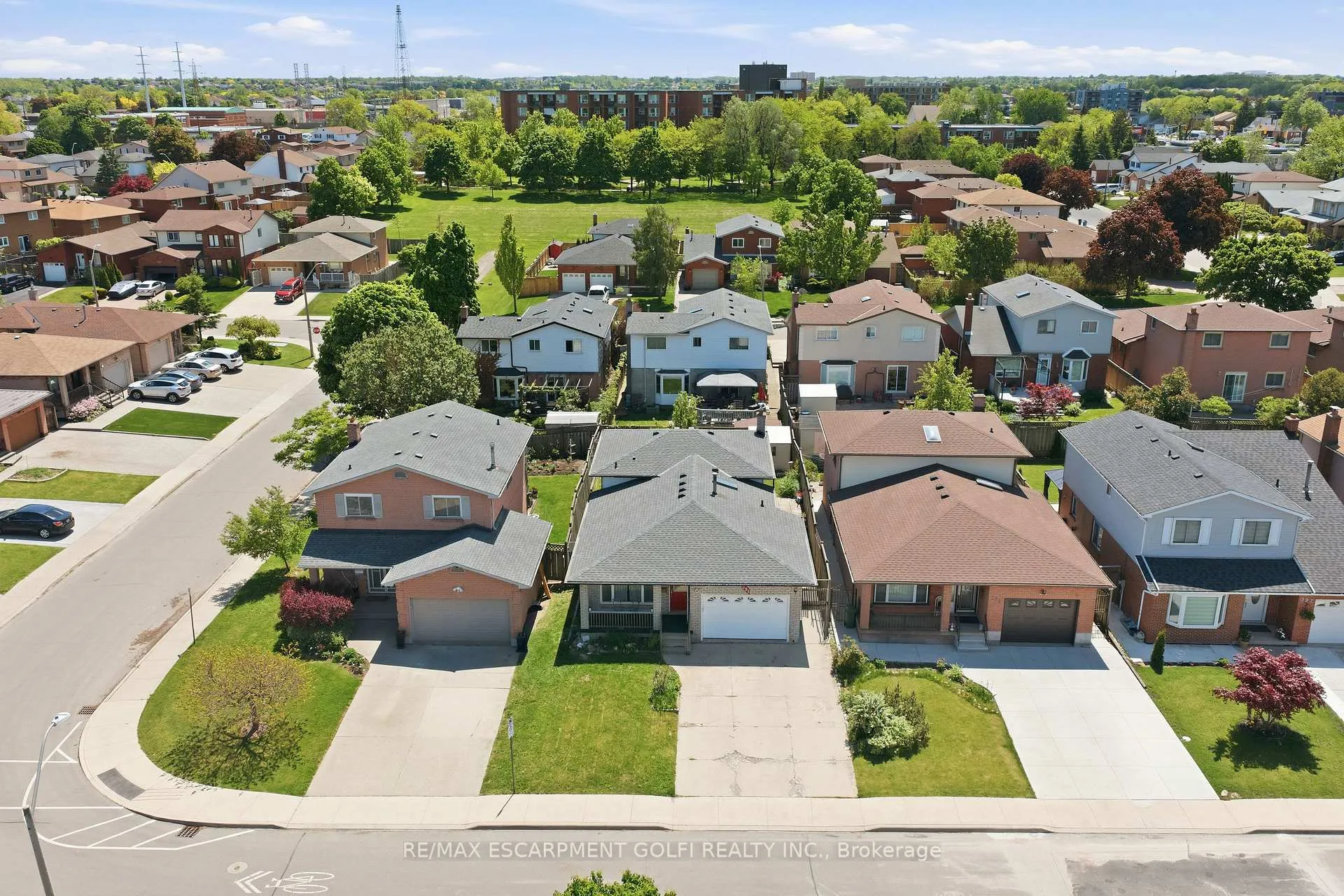 Photo 46 of 391 East 24th Street, Hamilton, Burkholme — HOMEH