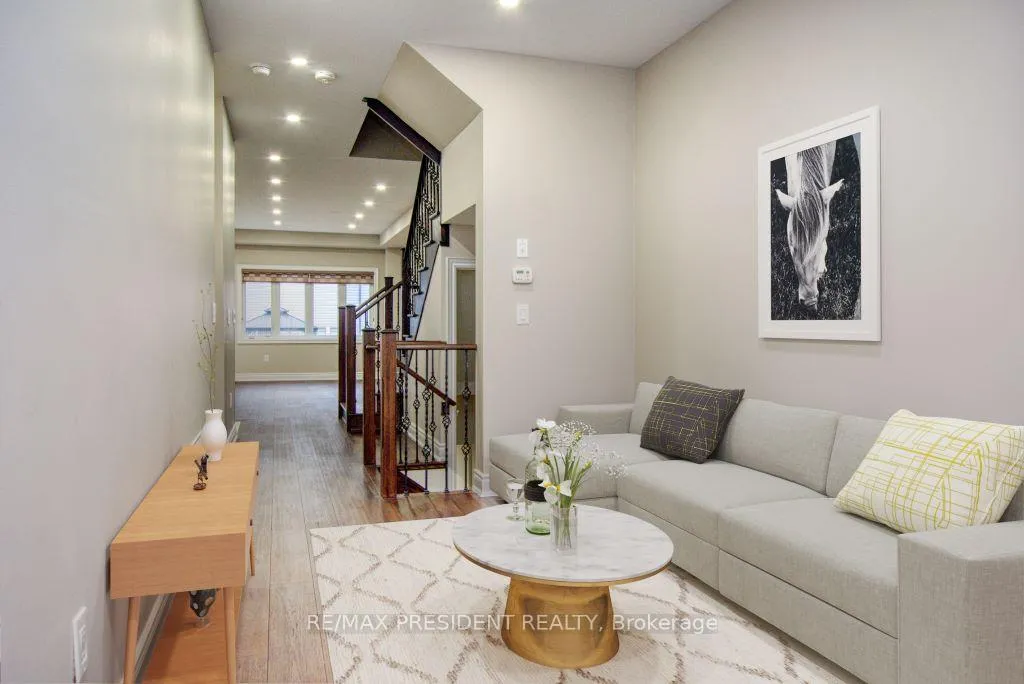 Photo 3 of 4099 Maitland Street, Lincoln, Beamsville — HOMEH