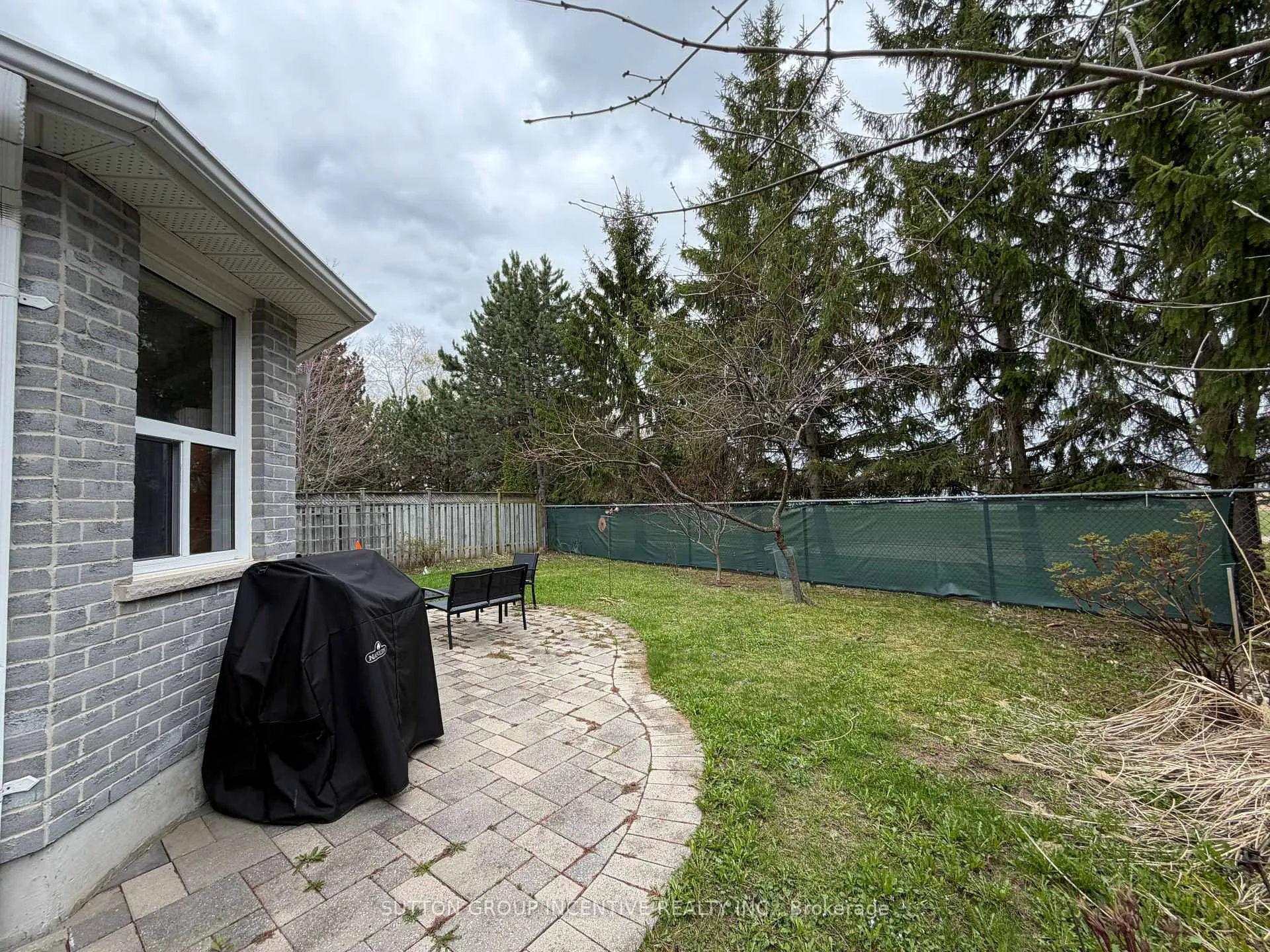 Photo 34 of 49 Shaina Court, Barrie, Painswick South — HOMEH