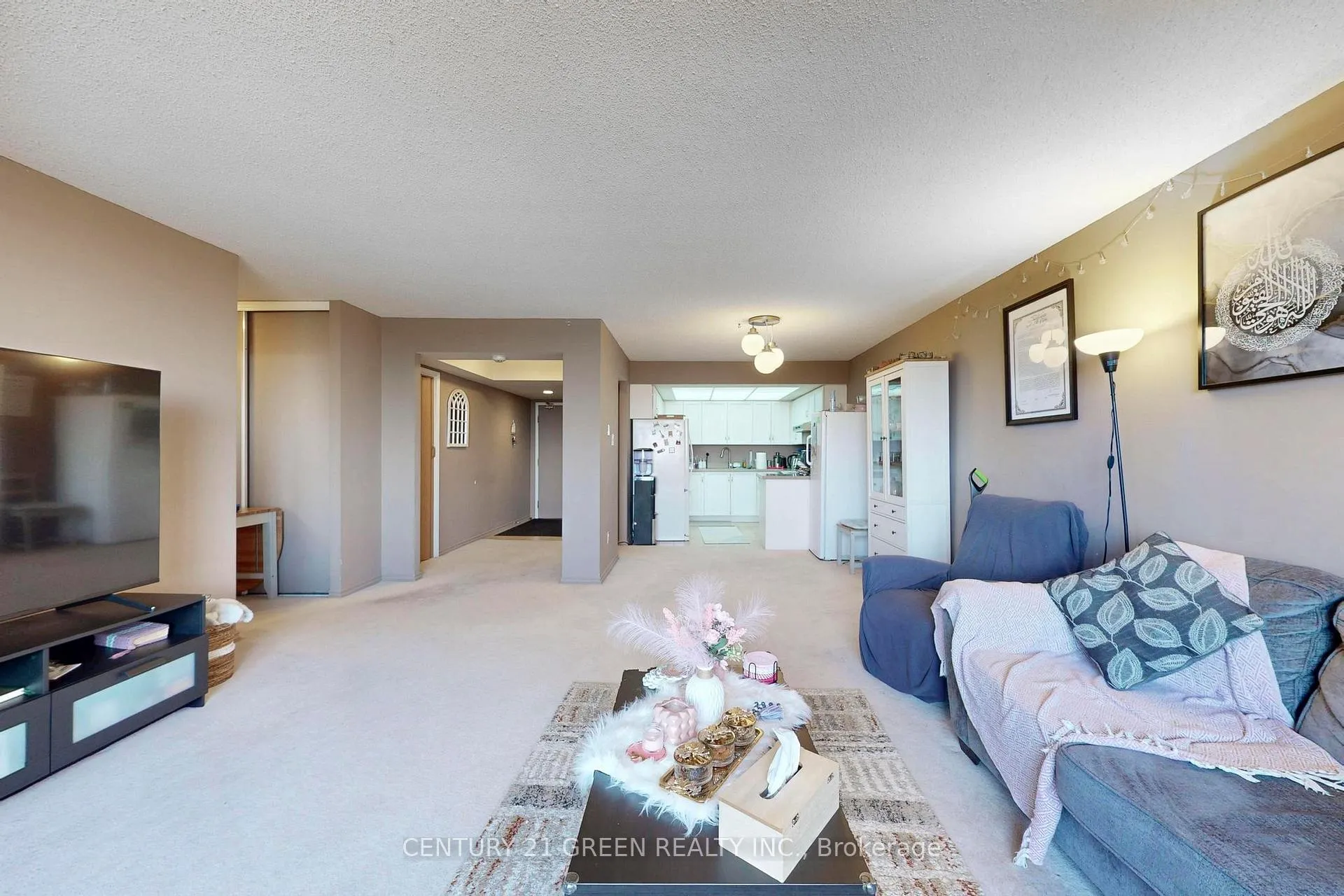 Photo 8 of Unit 712, 310 Mill Street S, Brampton, Brampton South — HOMEH