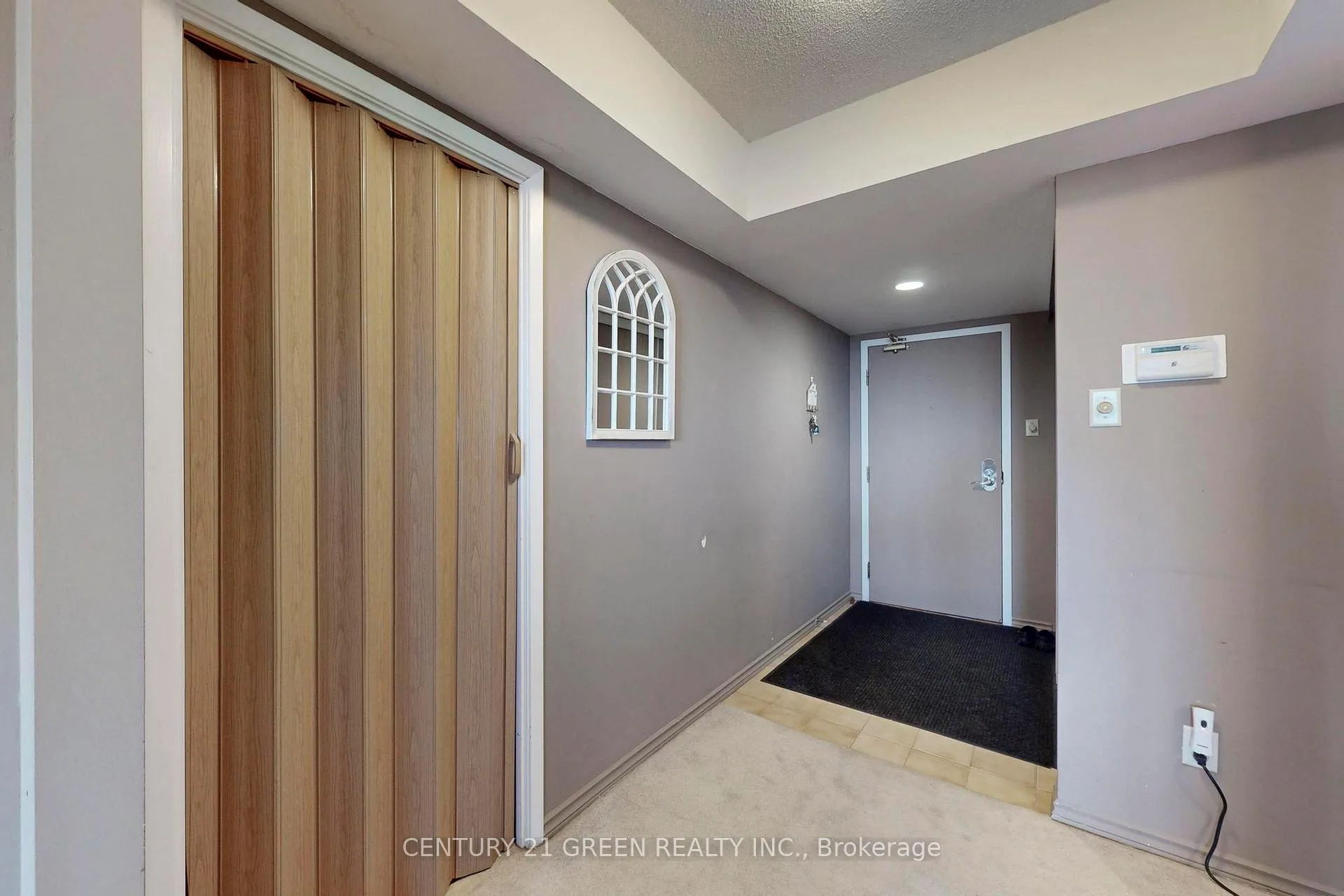 Photo 15 of Unit 712, 310 Mill Street S, Brampton, Brampton South — HOMEH