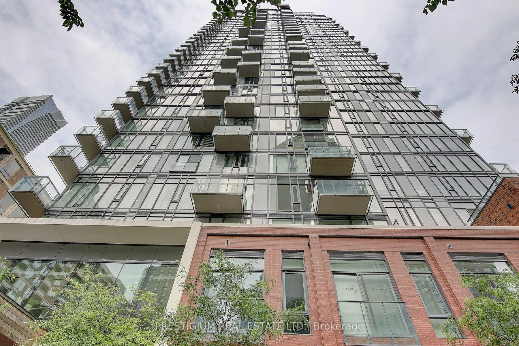 Photo 2 of Unit 2503, 75 St Nicholas Street, Toronto, Bay Street Corridor — HOMEH