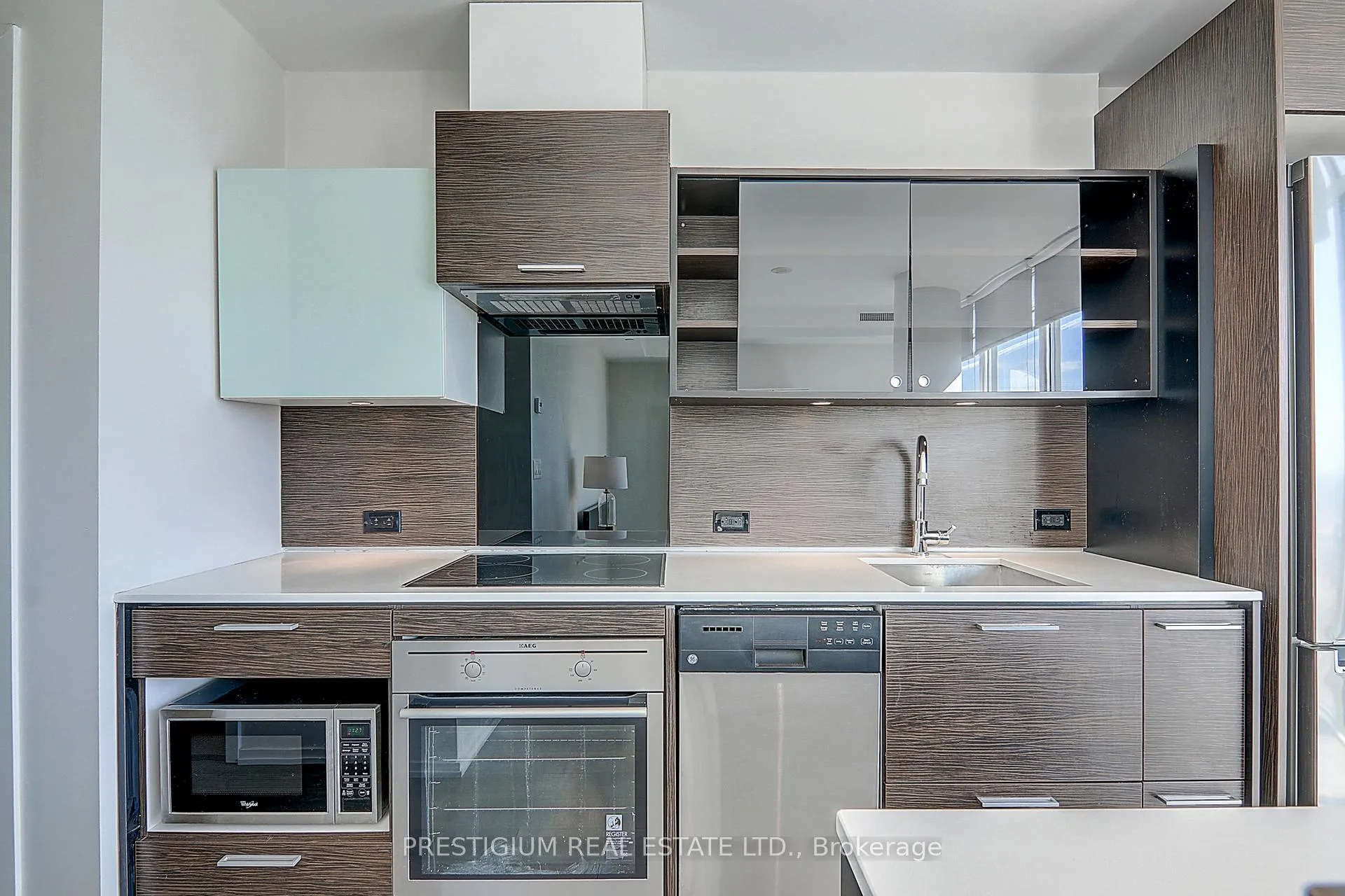 Photo 8 of Unit 2503, 75 St Nicholas Street, Toronto, Bay Street Corridor — HOMEH