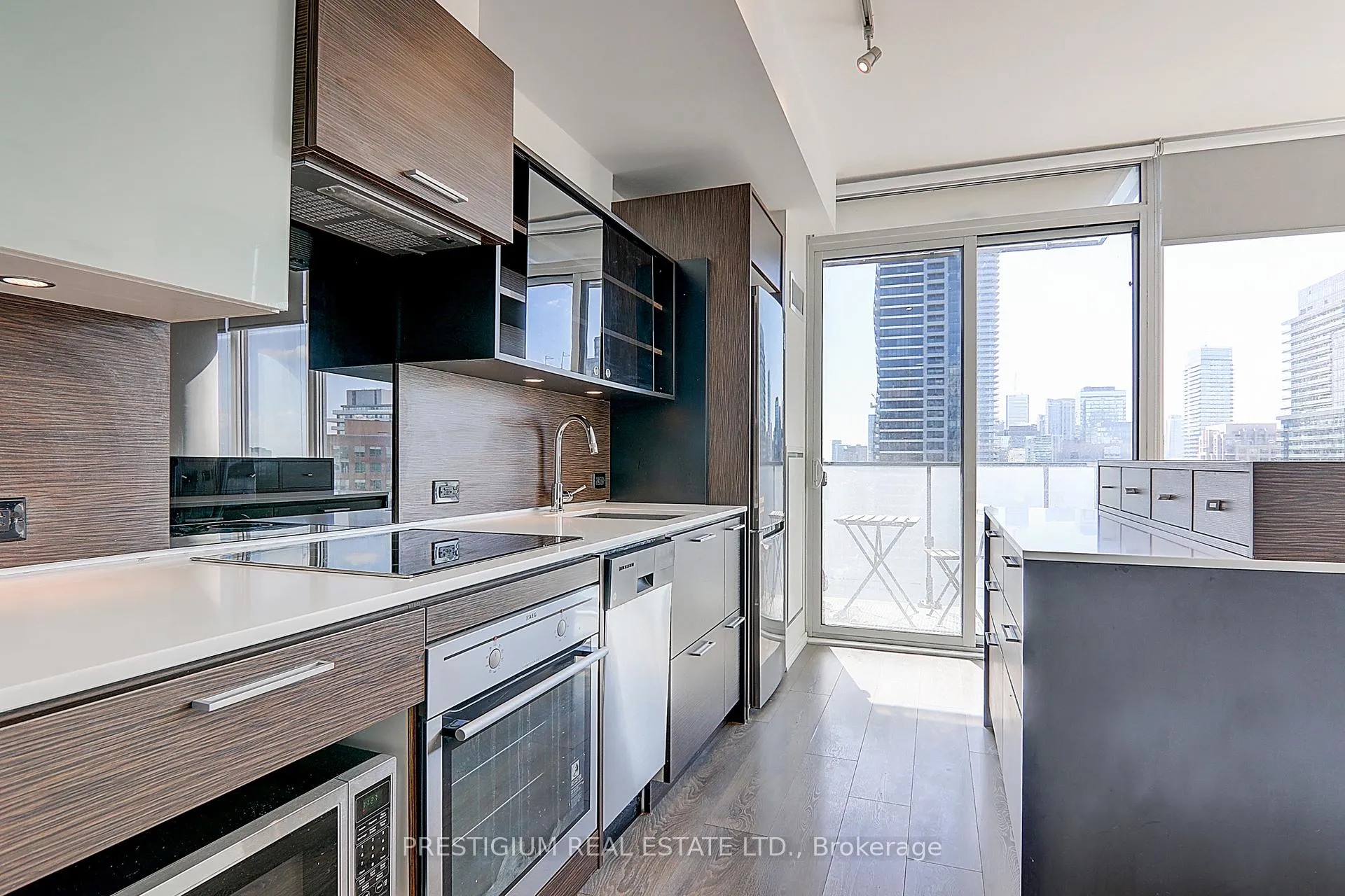 Photo 10 of Unit 2503, 75 St Nicholas Street, Toronto, Bay Street Corridor — HOMEH