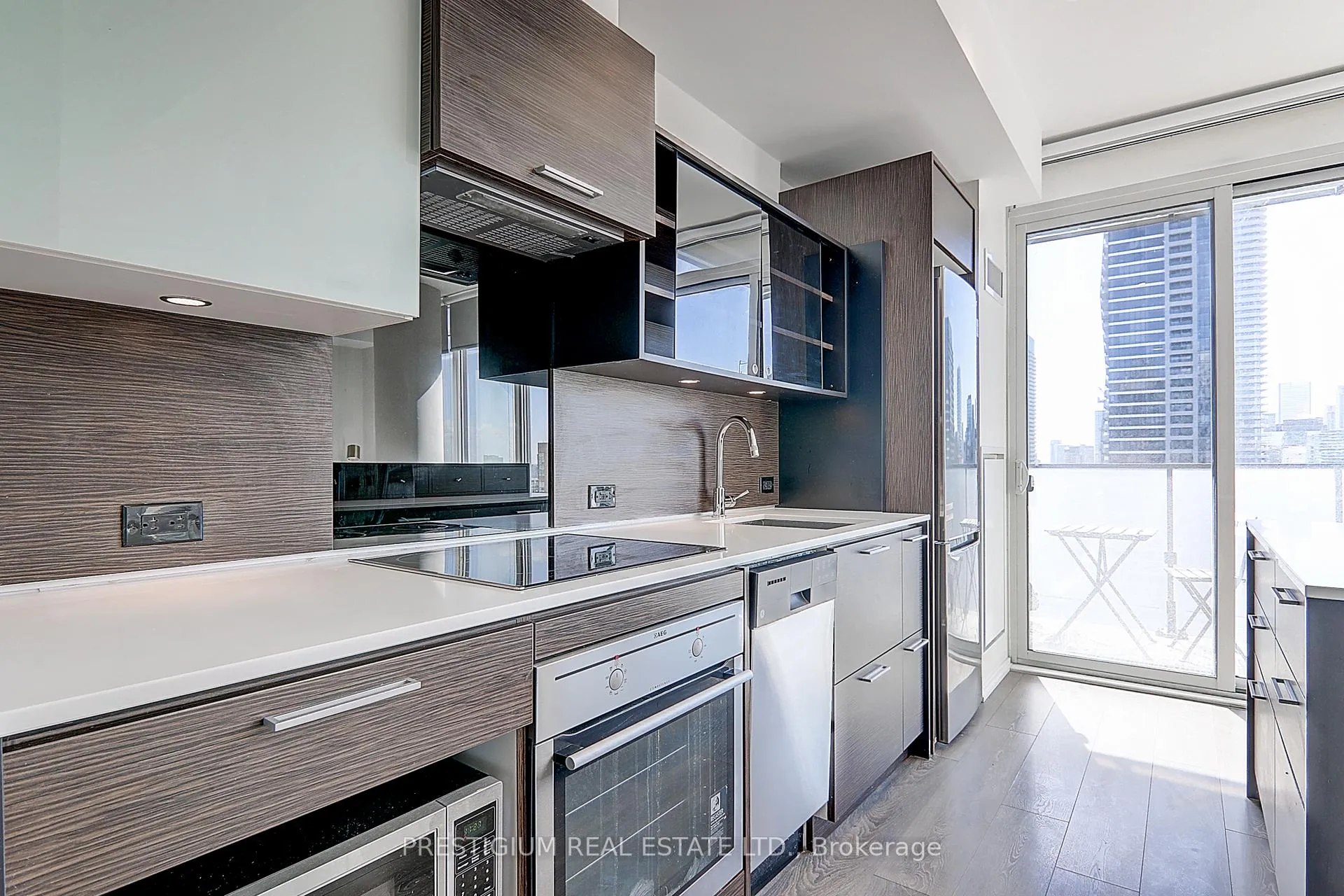 Photo 11 of Unit 2503, 75 St Nicholas Street, Toronto, Bay Street Corridor — HOMEH