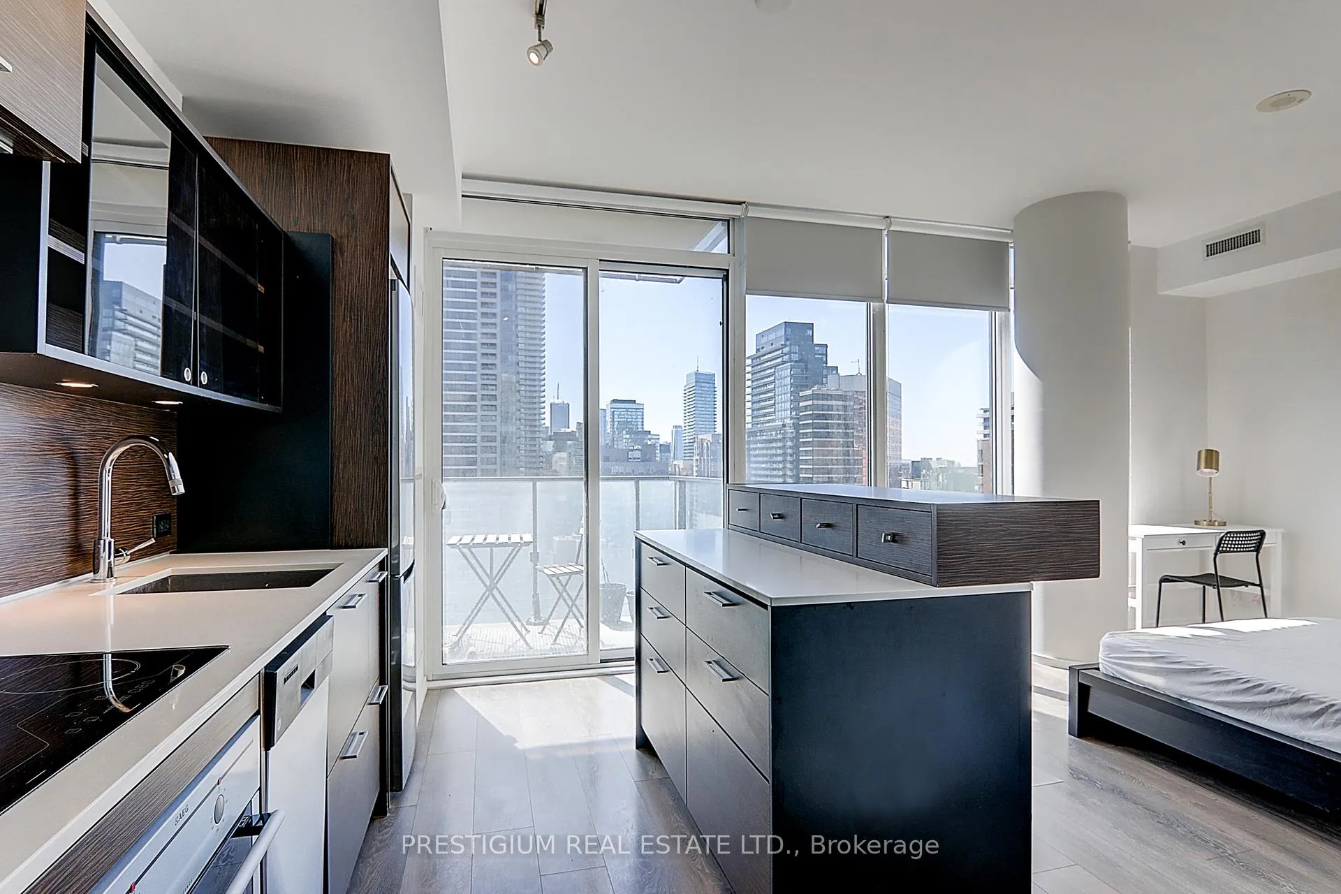 Photo 12 of Unit 2503, 75 St Nicholas Street, Toronto, Bay Street Corridor — HOMEH