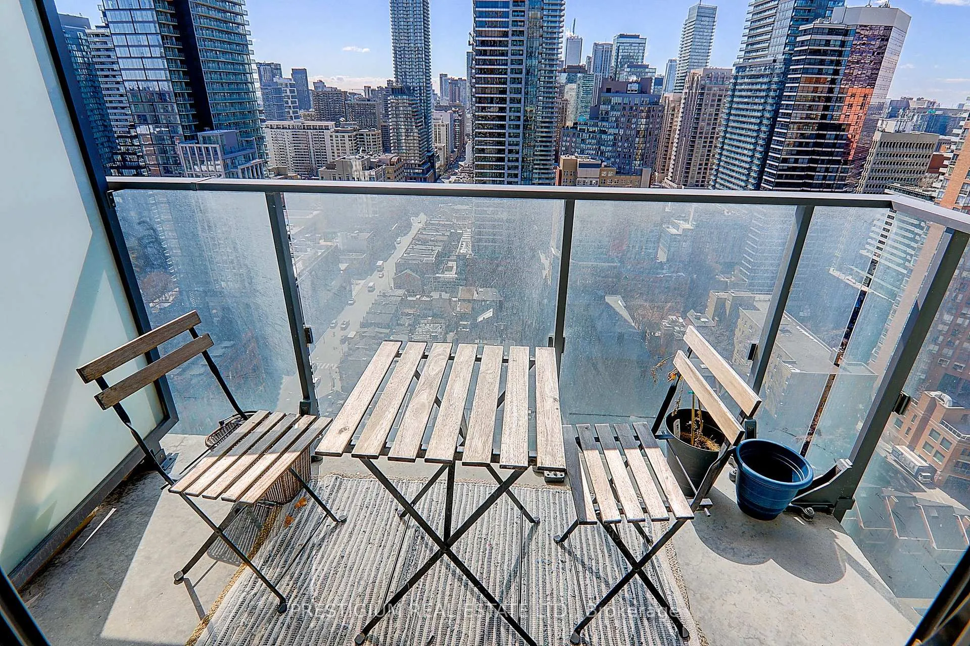 Photo 22 of Unit 2503, 75 St Nicholas Street, Toronto, Bay Street Corridor — HOMEH